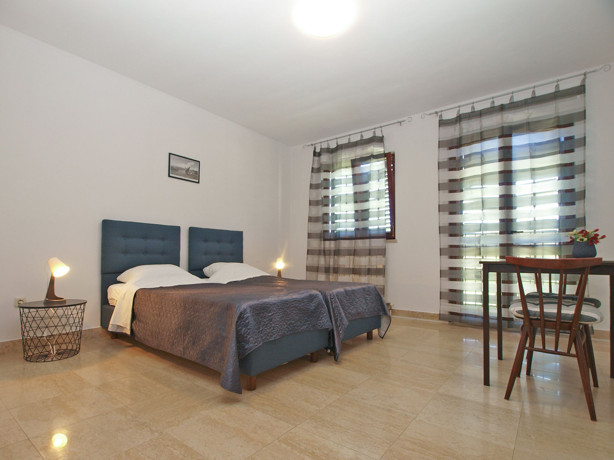 Photo of Apartment 718