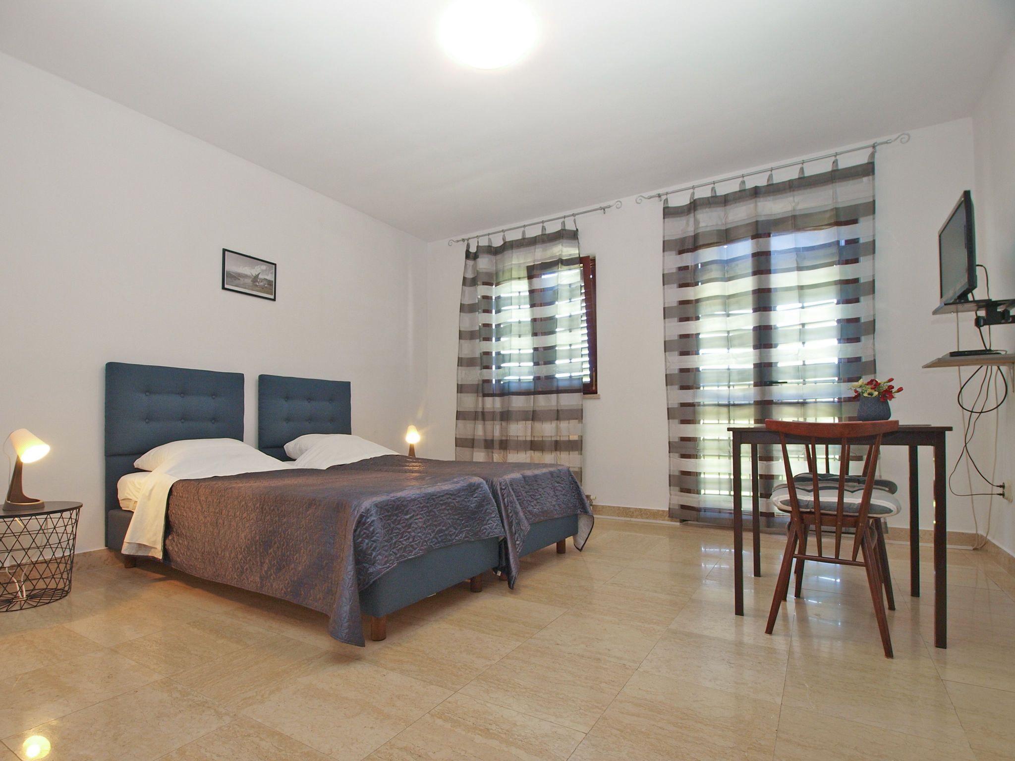 Photo of Apartment 718