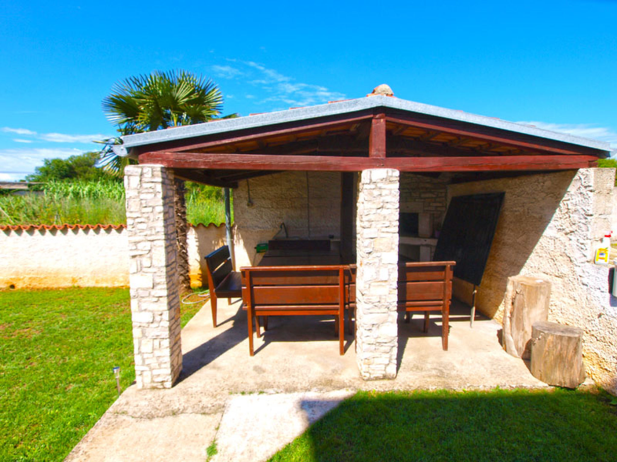 Photo of Apartment 718