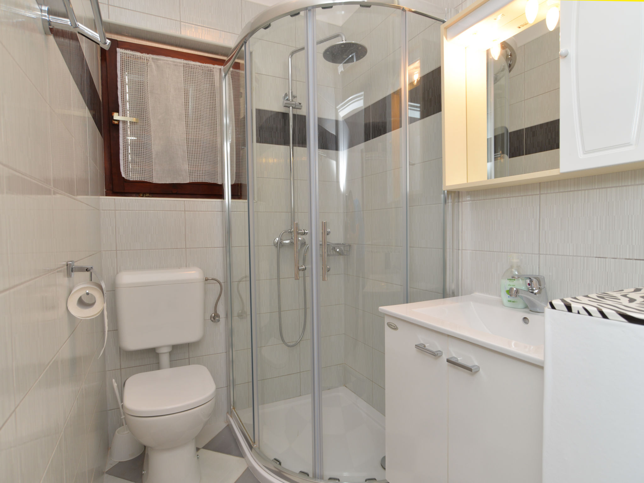 Photo of Apartment 242