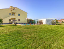 Villa Rampic: Ruim vakantiehuis met privézwembad in Fažana, Istrië - thumbnail 2