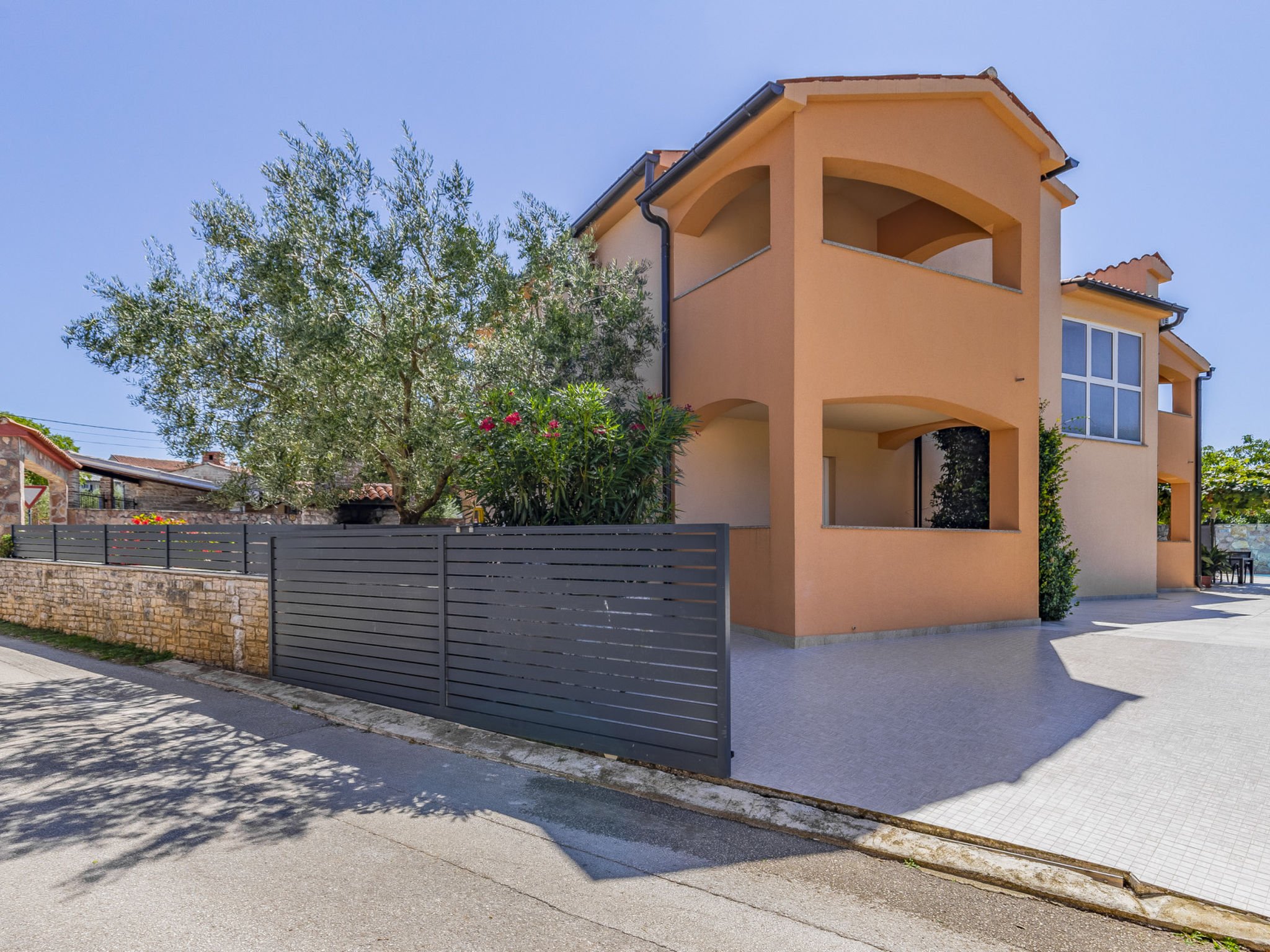 Photo of Villa Petroro