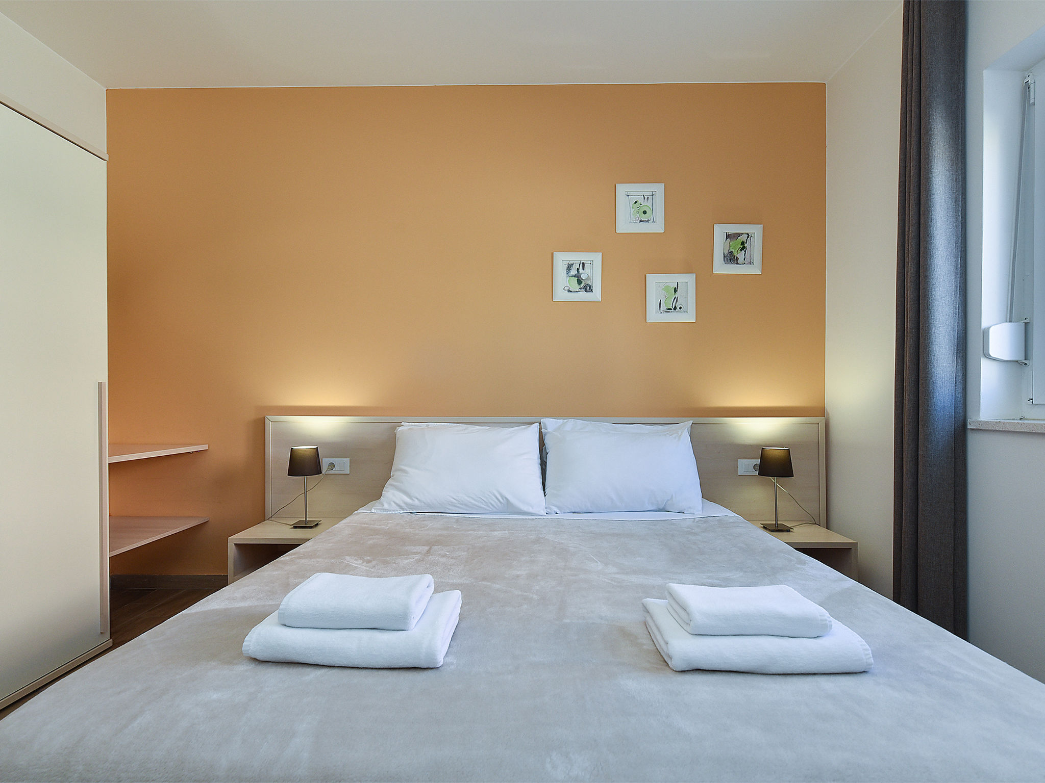 Apartment 2299 - Inside