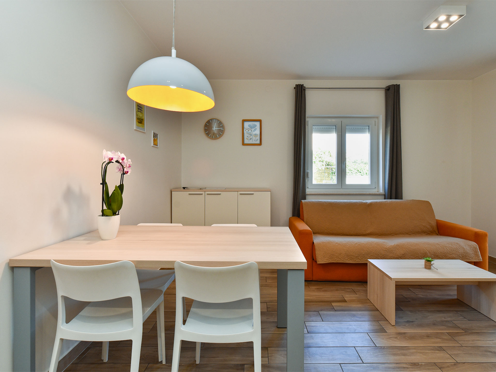 Apartment 2299 - Inside