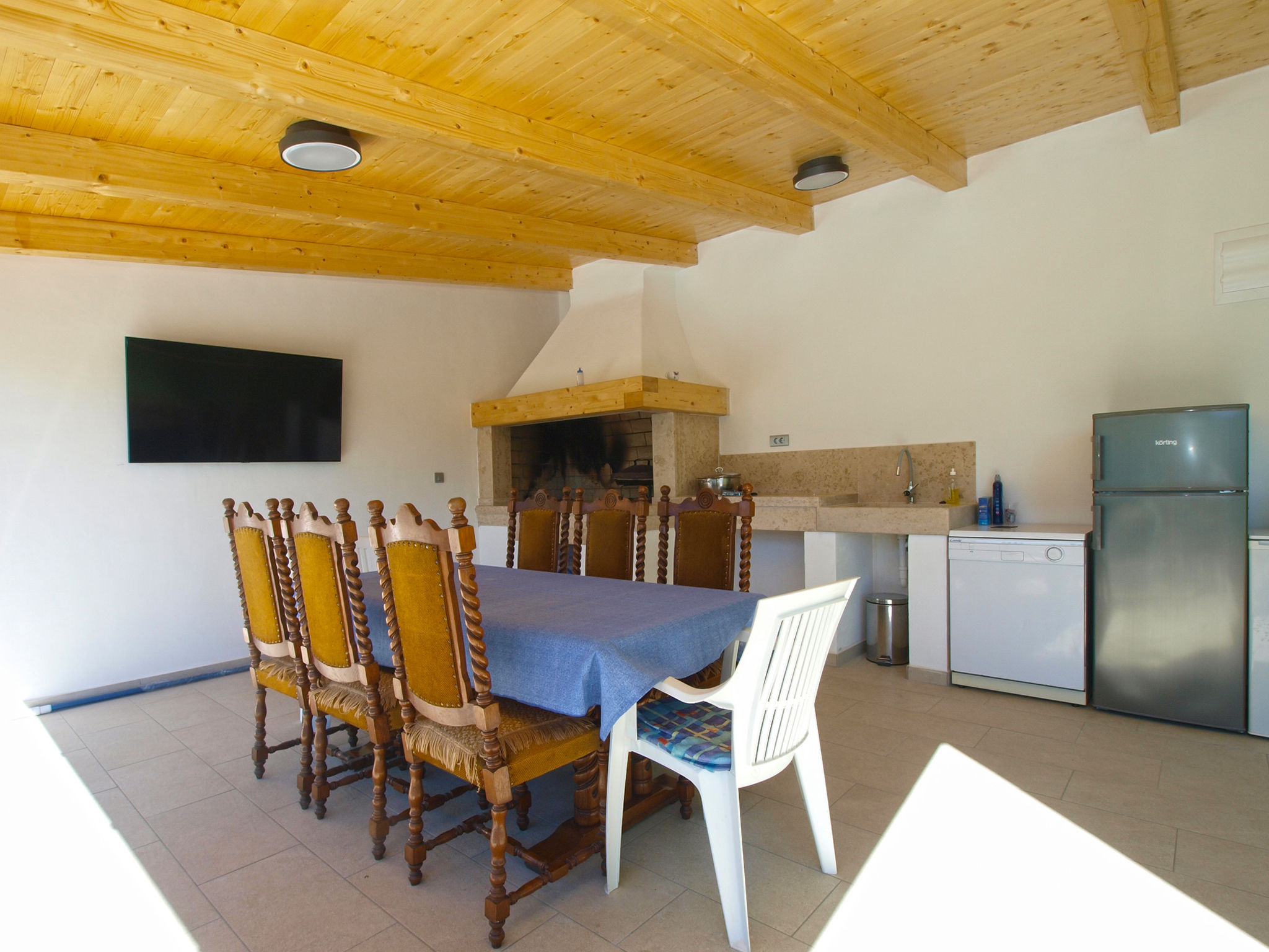 House 1548 - Binnen