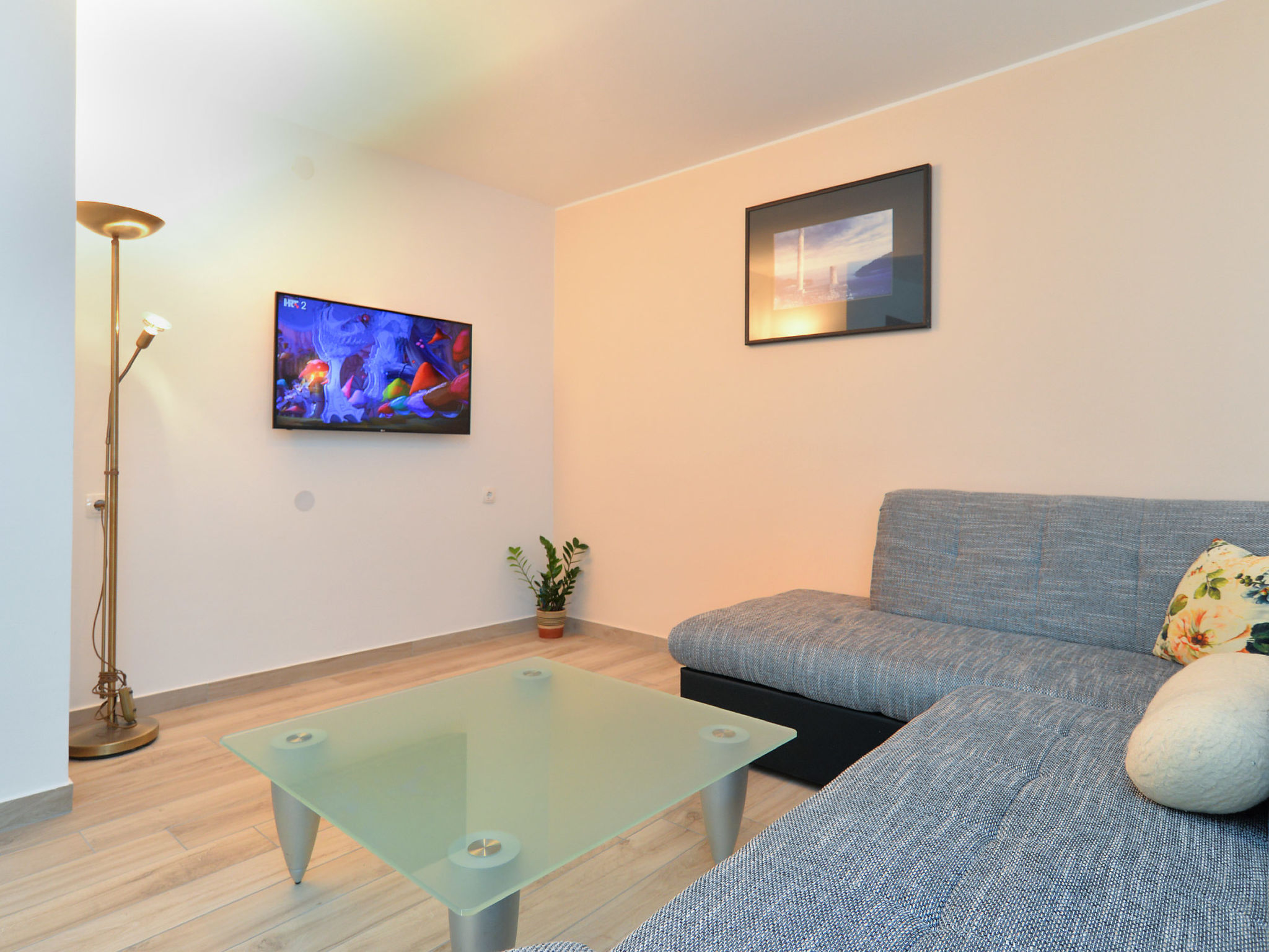 House 1691 - Inside