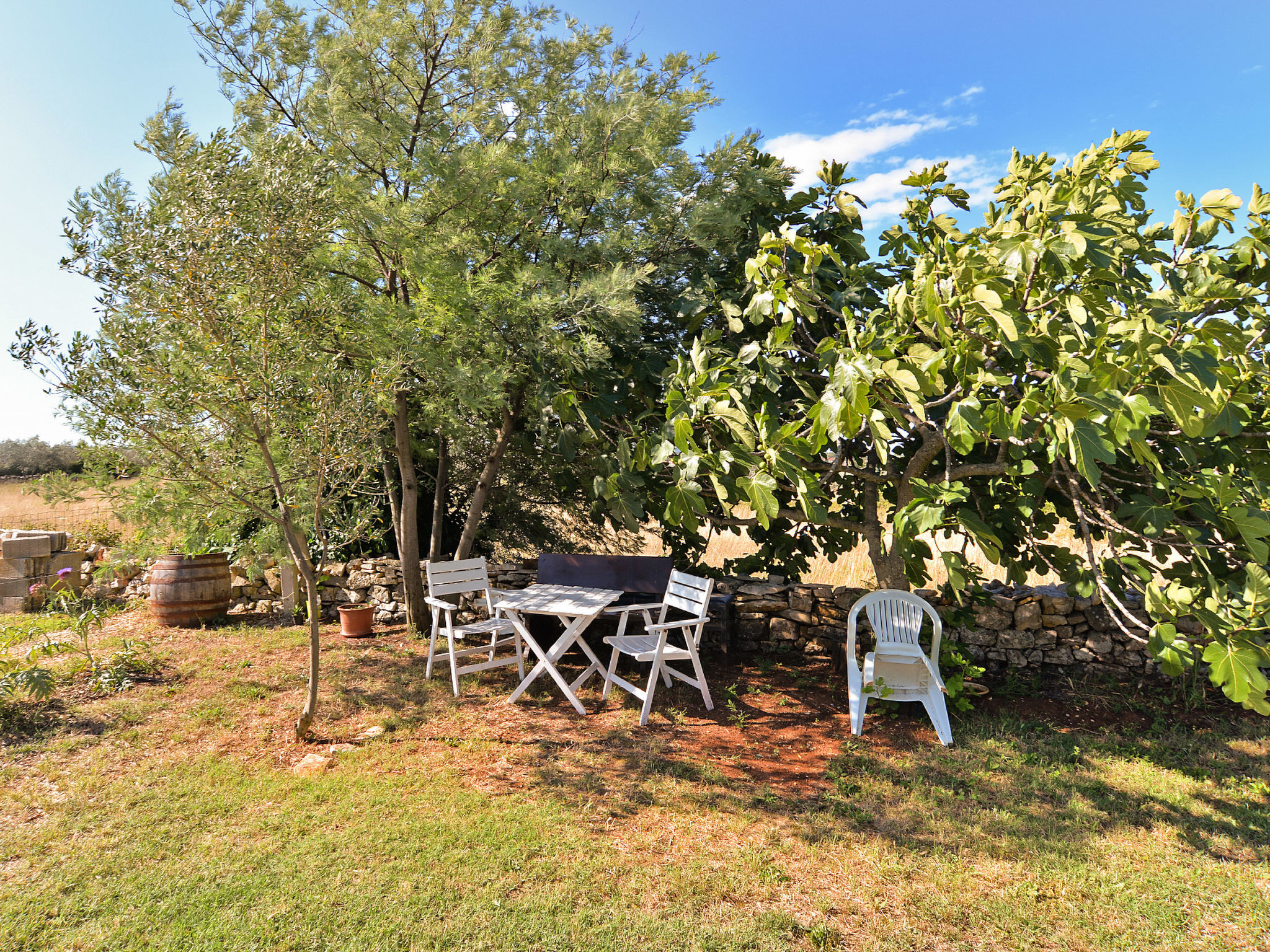 House 1691 - Outside