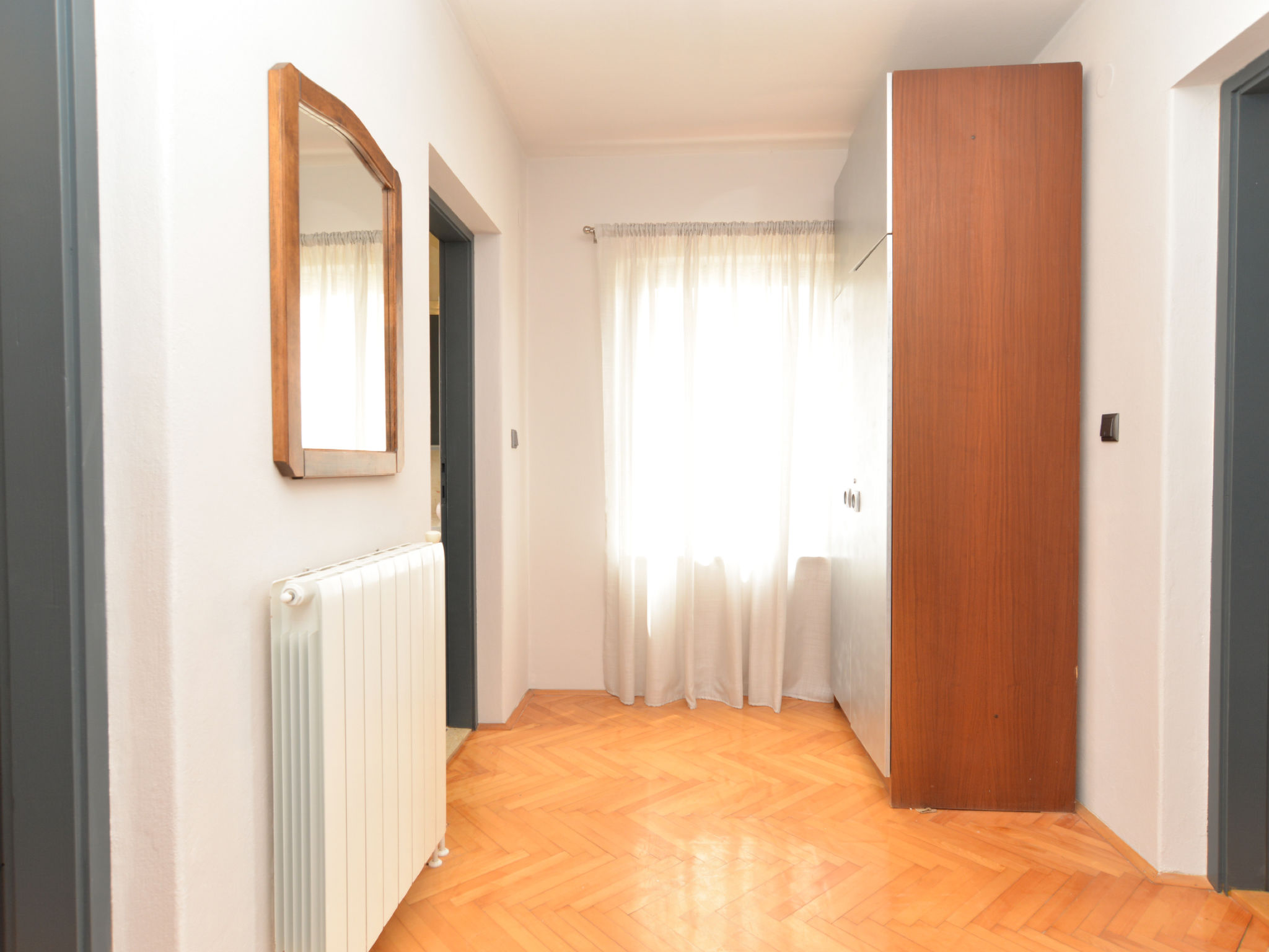 House 843 - Inside