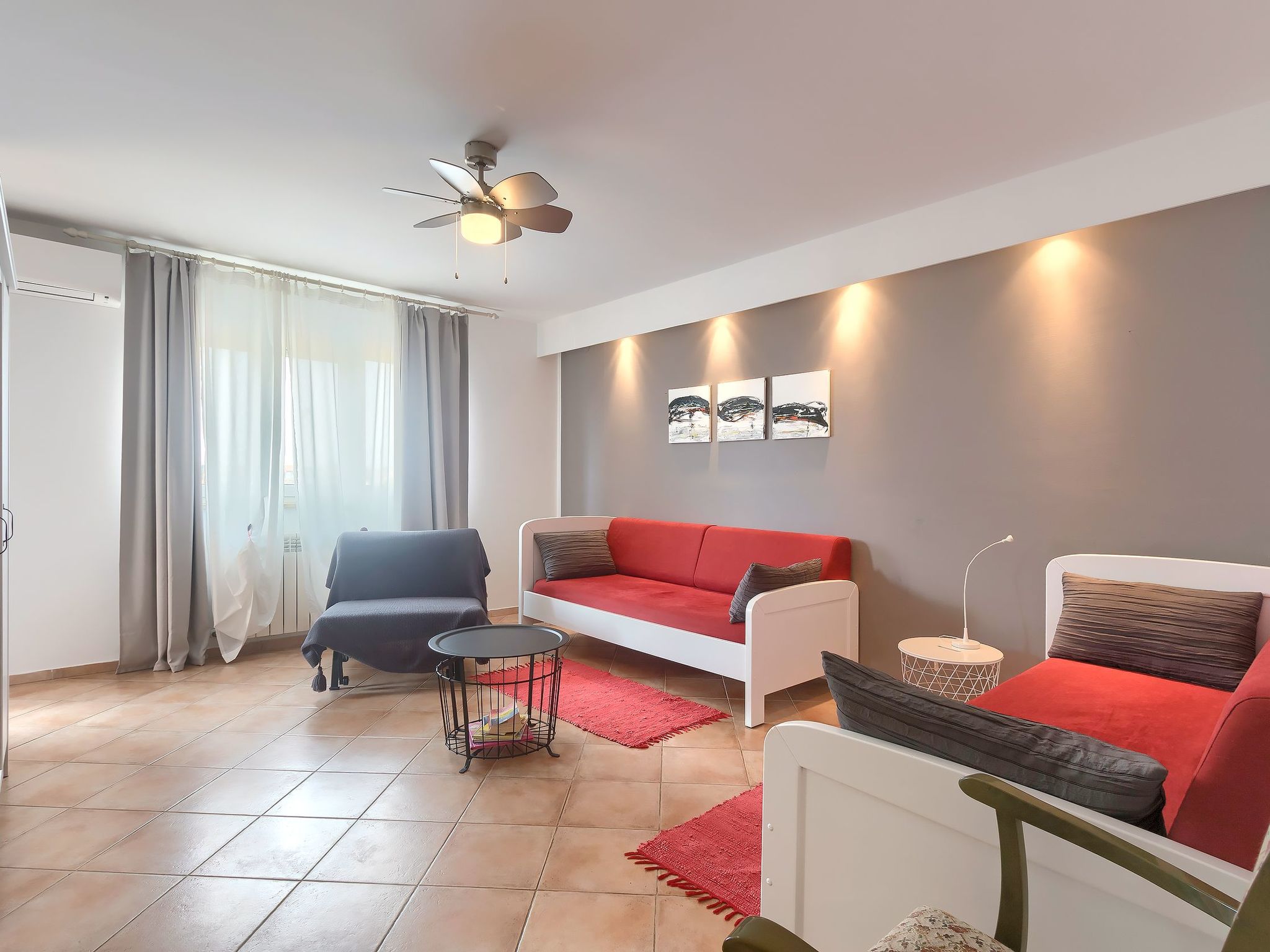 Wohnung in Fažana mit gemeinsamem Pool und Garten-Binnen