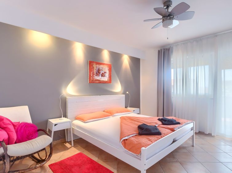 Geräumige Ferienwohnung Lavanda 4 - Bale