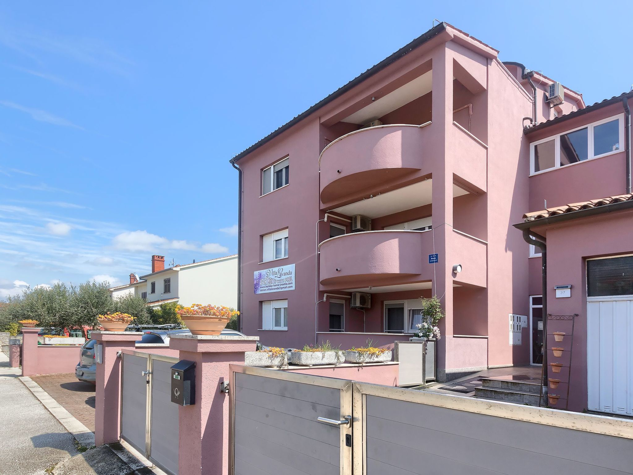 Geräumige Ferienwohnung Lavanda 4-Dedans