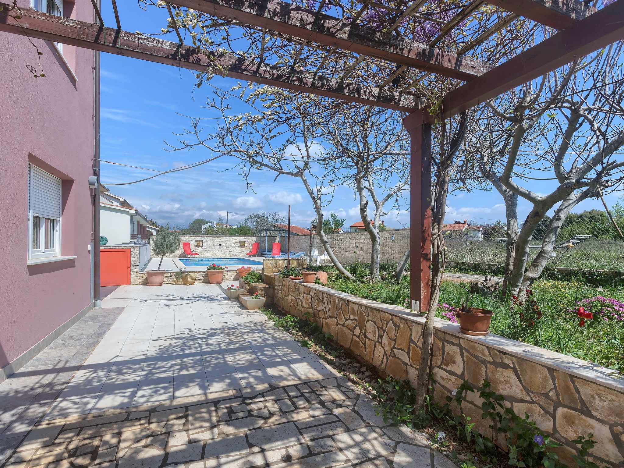 Geräumige Ferienwohnung Lavanda 4-Dedans