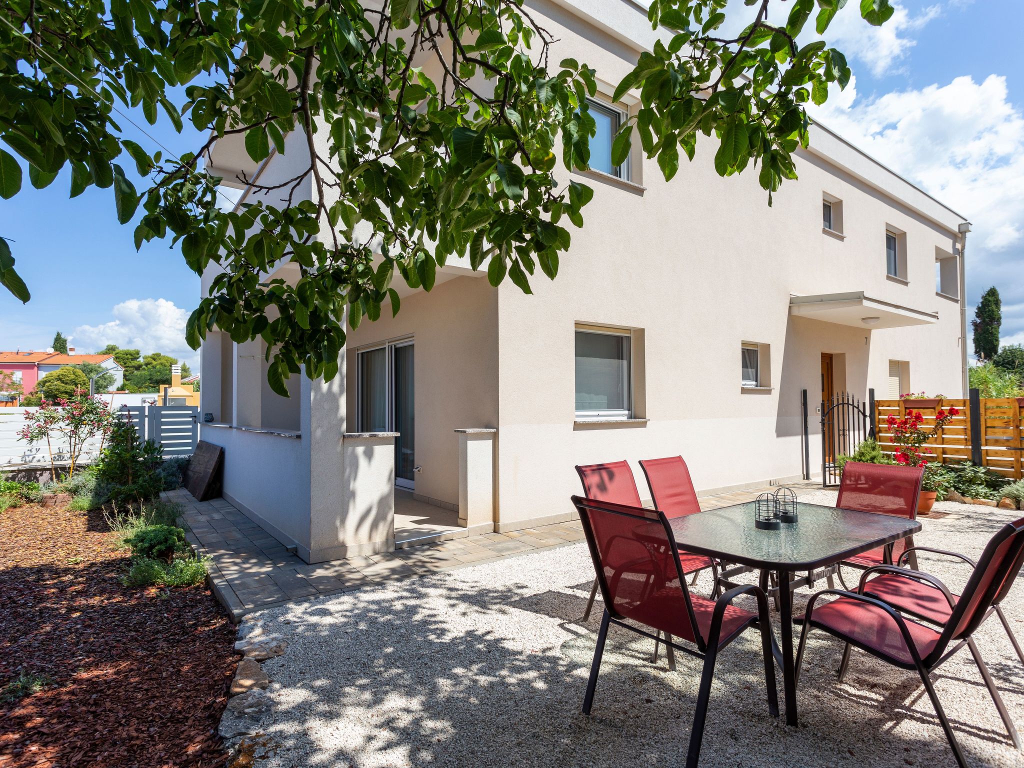 Modernes Ferienhaus in Strandnähe-Binnen