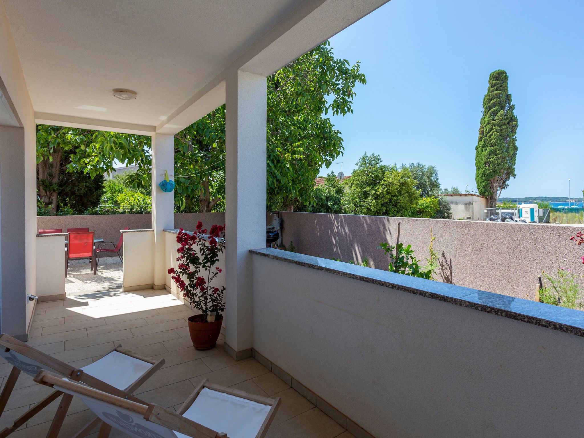 Modernes Ferienhaus in Strandnähe-Binnen