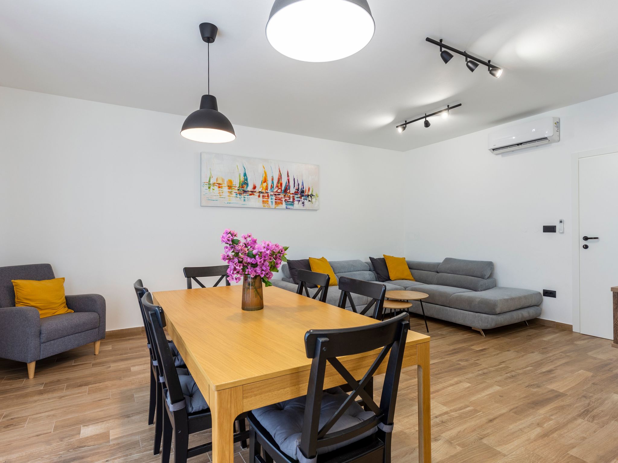 Modernes Ferienhaus in Strandnähe-Binnen