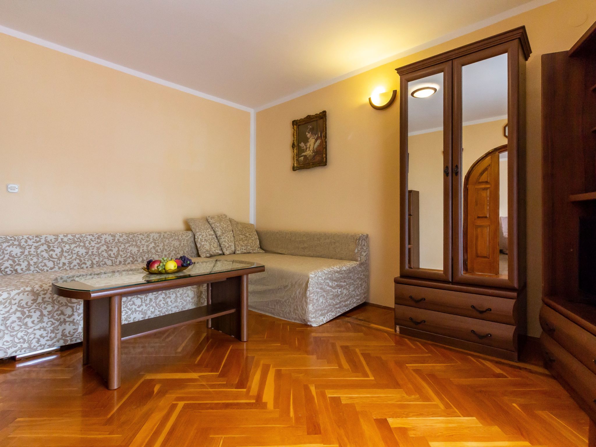 Wohnung in Fažana mit Grill, Garten und Terrasse-Binnen