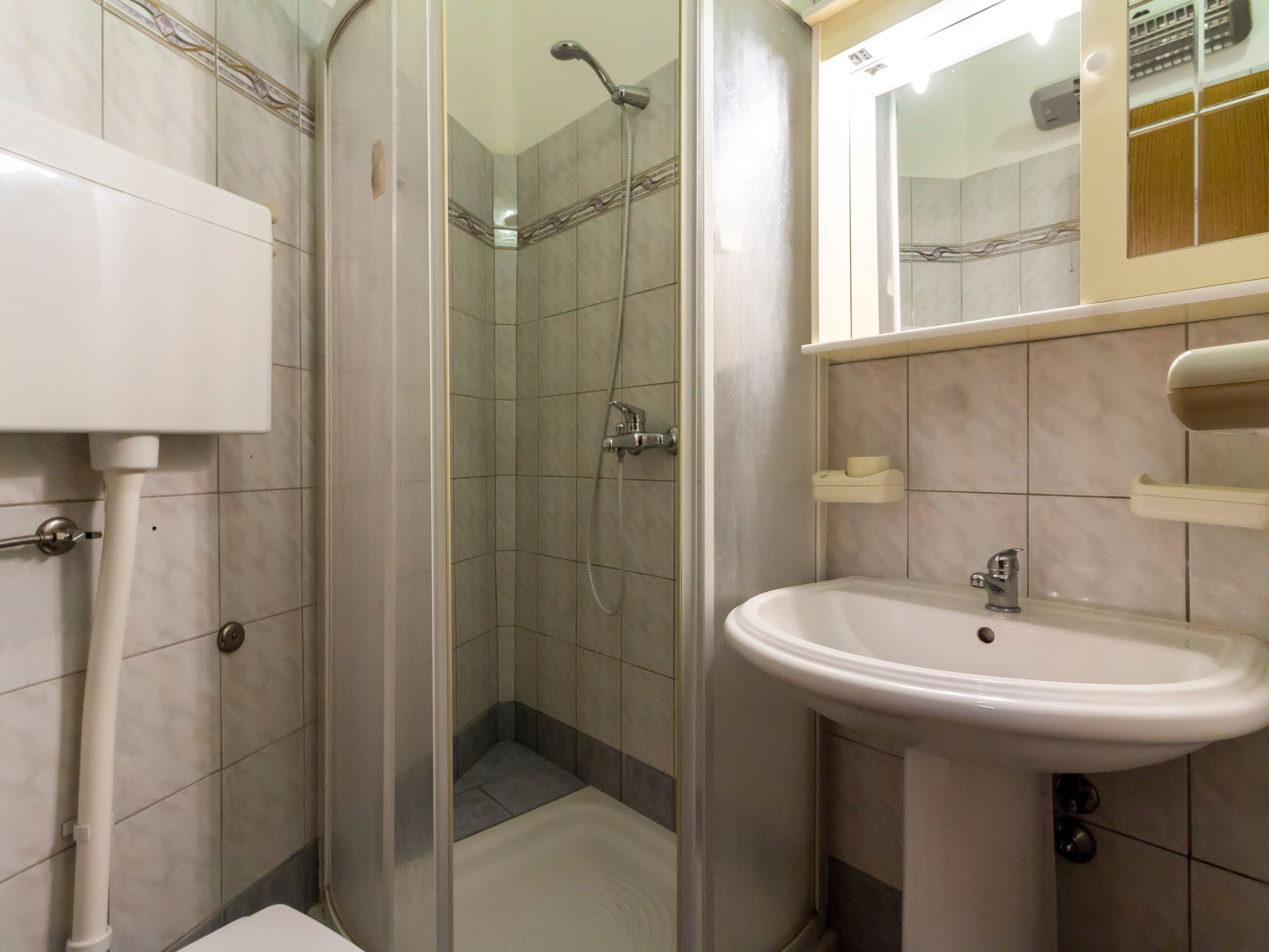 Ferienappartement Edi mit zwei Balkonen-Binnen