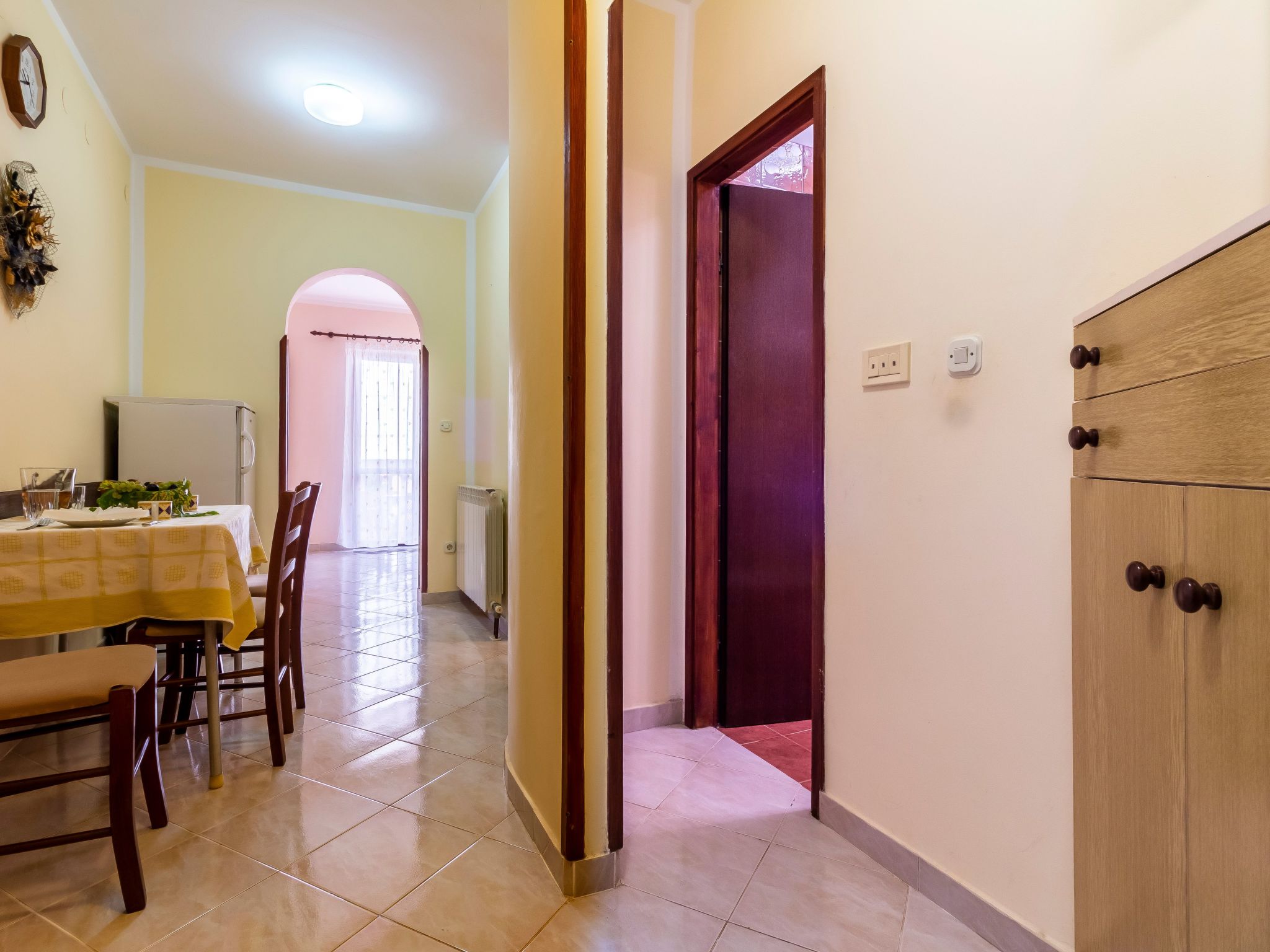 Appartement in Fažana mit Möbliertem Balkon-Image-tags.info