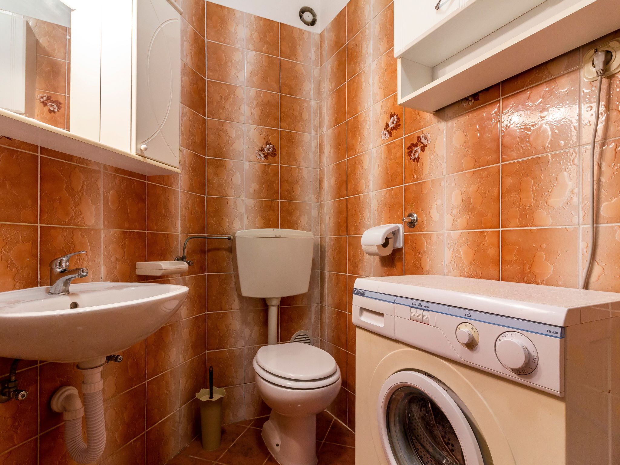 Appartement in Fažana mit Möbliertem Balkon-Image-tags.info