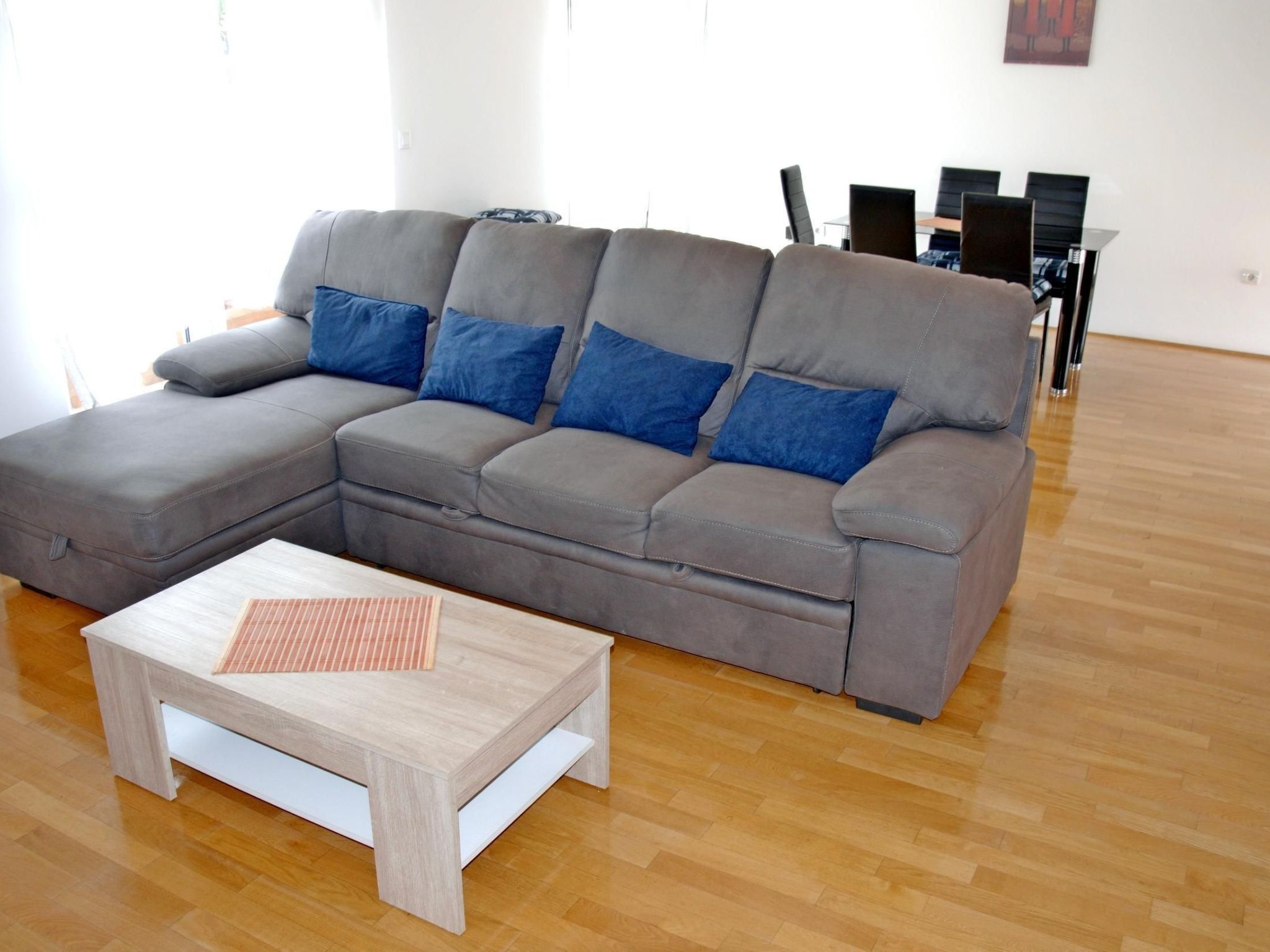 Ruhiges Ferienhaus mit Balkon und Garten-Binnen