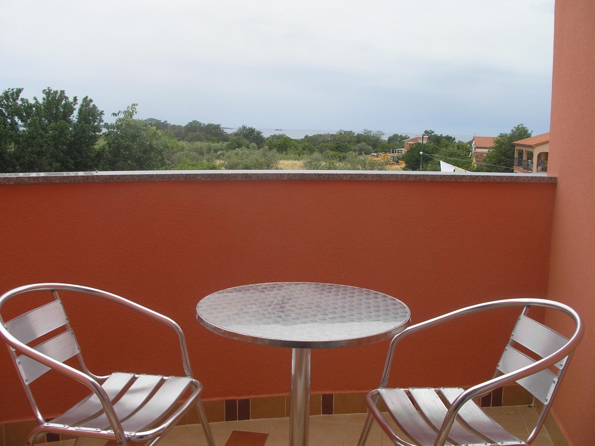 Ruhiges Ferienhaus mit Balkon und Garten-Binnen