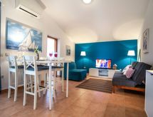 Hübsches Loft mit einem Schlafzimmer in Valbandon- Fazana
