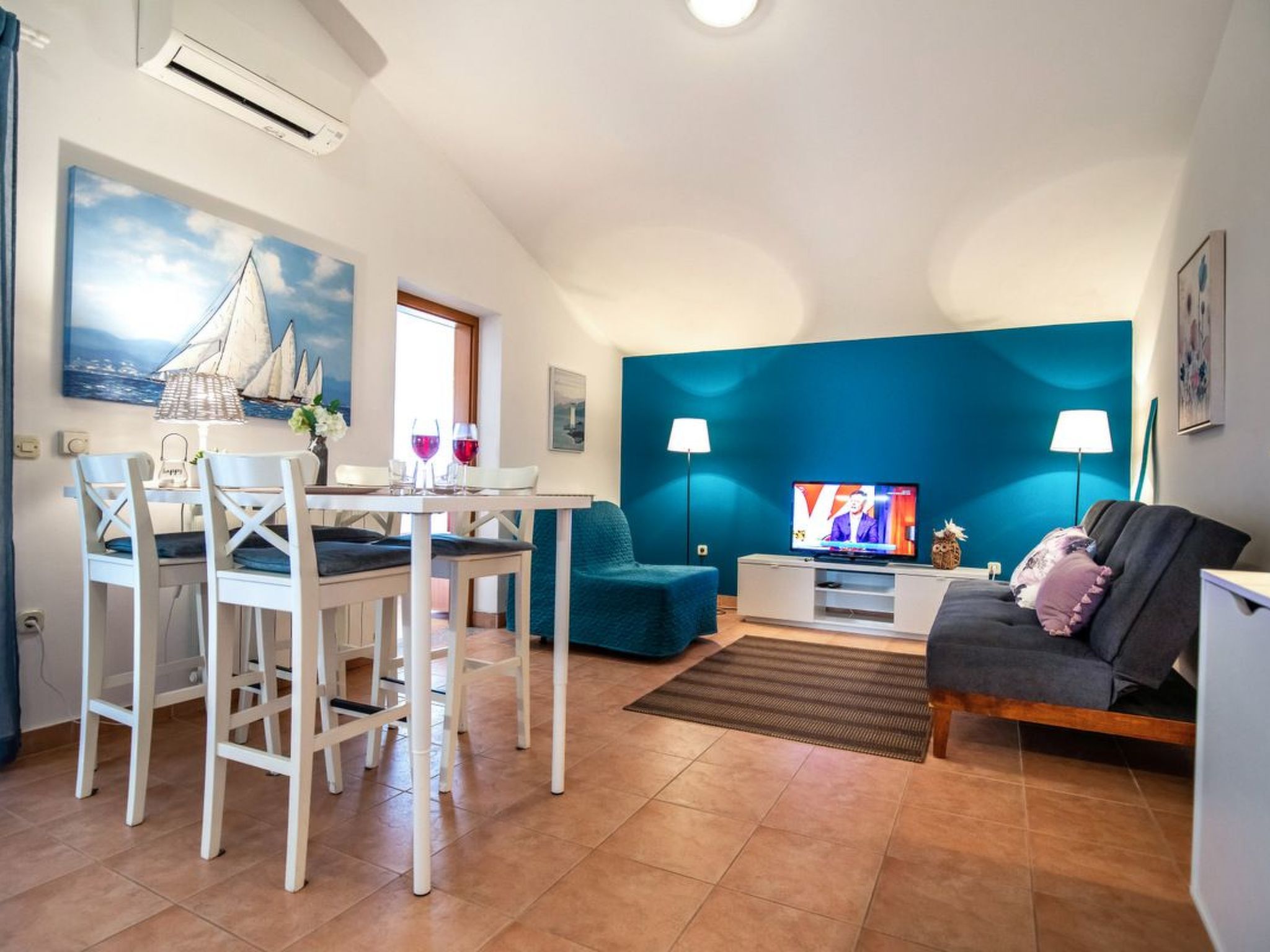 Hübsches Loft mit einem Schlafzimmer in Valbandon- Fazana