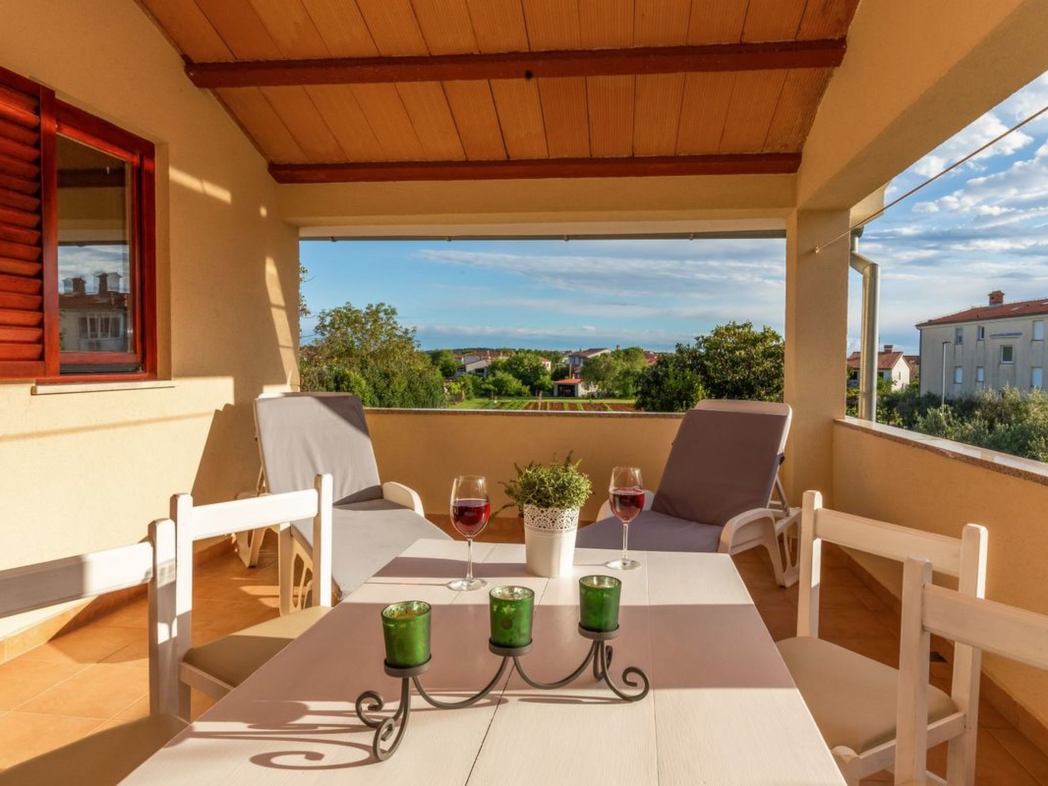 Hübsches Loft mit einem Schlafzimmer in Valbandon- Fazana-Image-tags.info