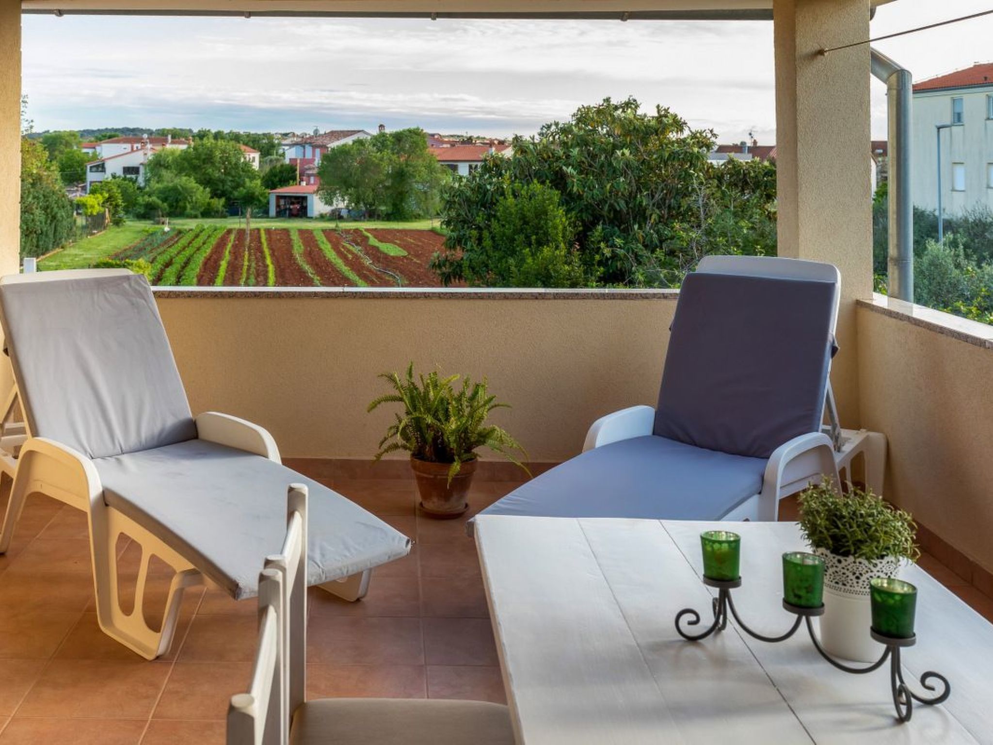 Hübsches Loft mit einem Schlafzimmer in Valbandon- Fazana-Image-tags.info