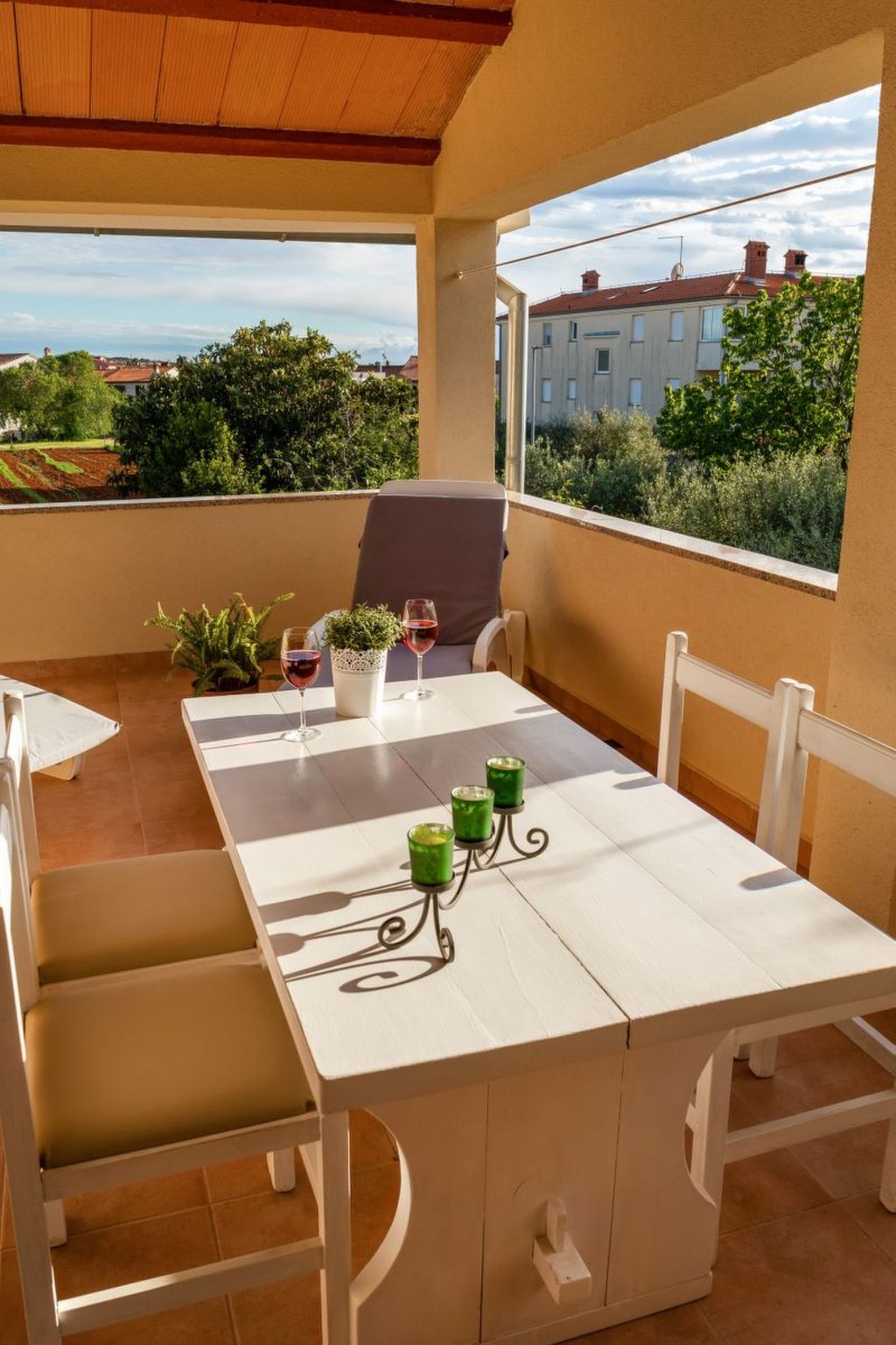 Hübsches Loft mit einem Schlafzimmer in Valbandon- Fazana-Image-tags.info