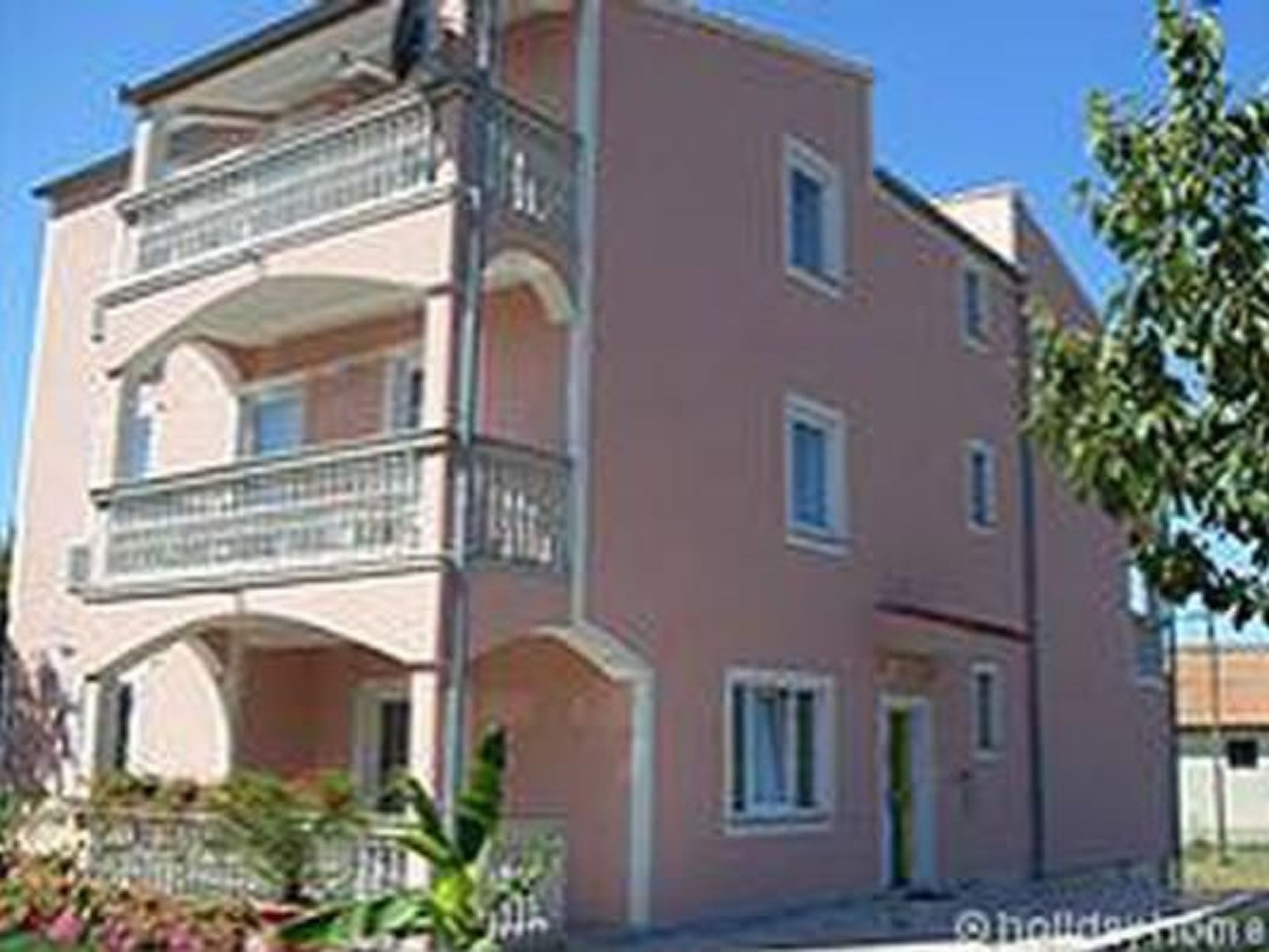 Appartement in Fažana mit Garten und Terrasse-Binnen