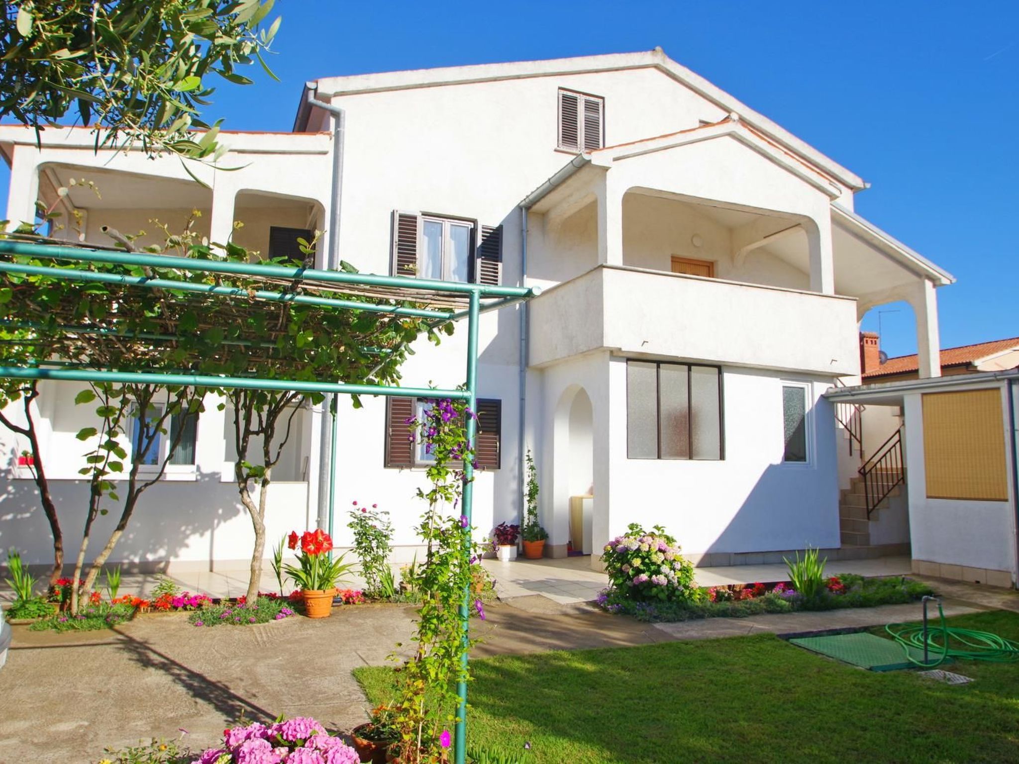 Wohnung Andy in Strandnähe, Valbandon