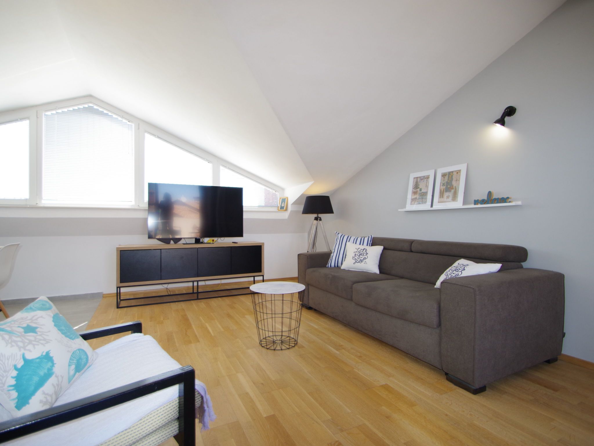 In Valbandon mit schönem Balkon-Dedans