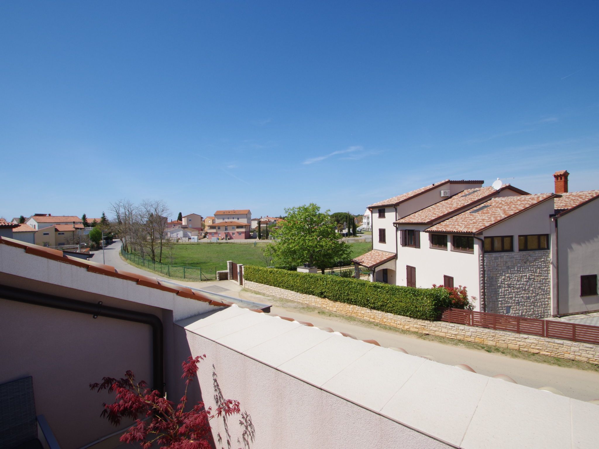 In Valbandon mit schönem Balkon-Dehors