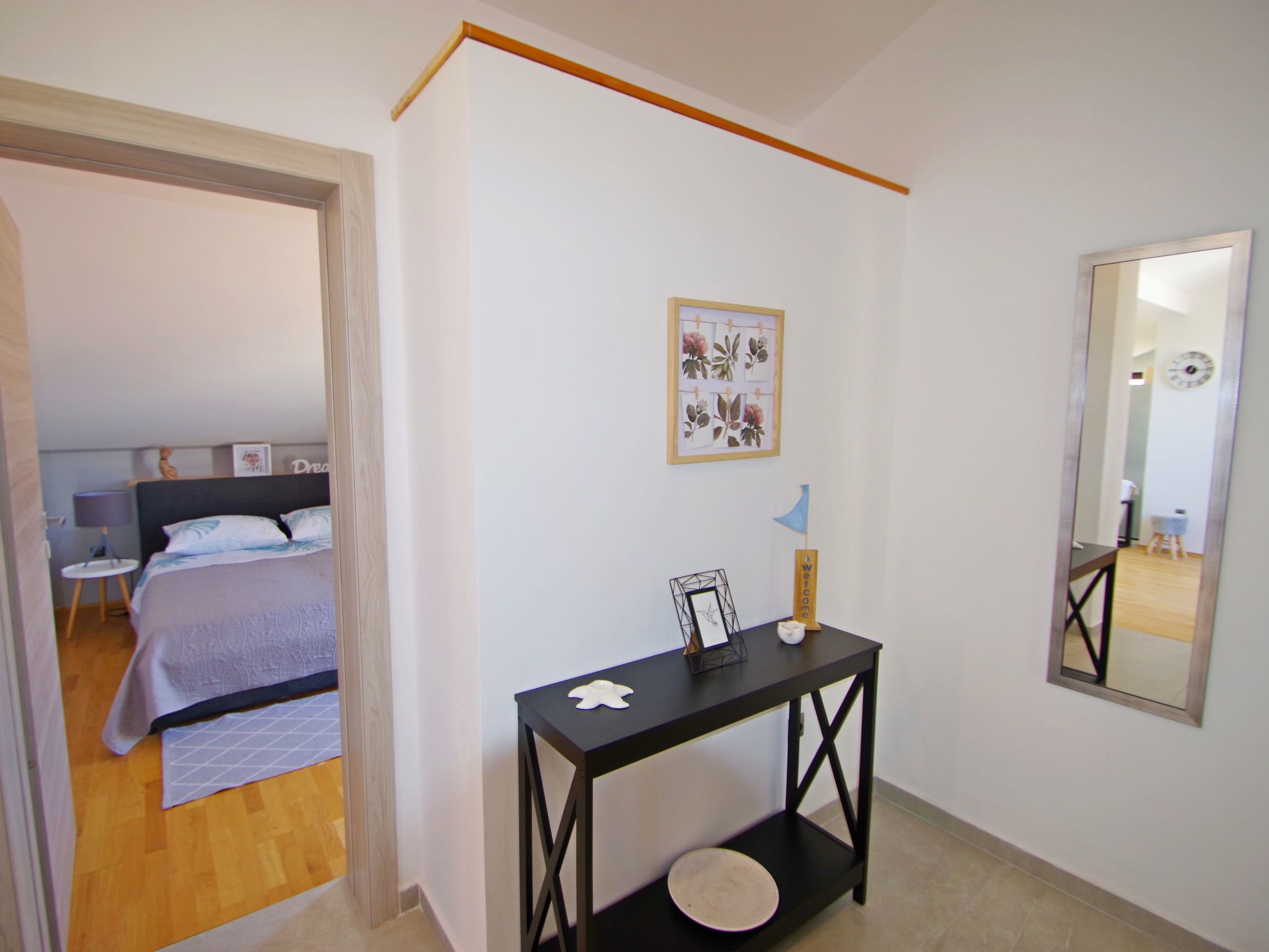 In Valbandon mit schönem Balkon-Dedans