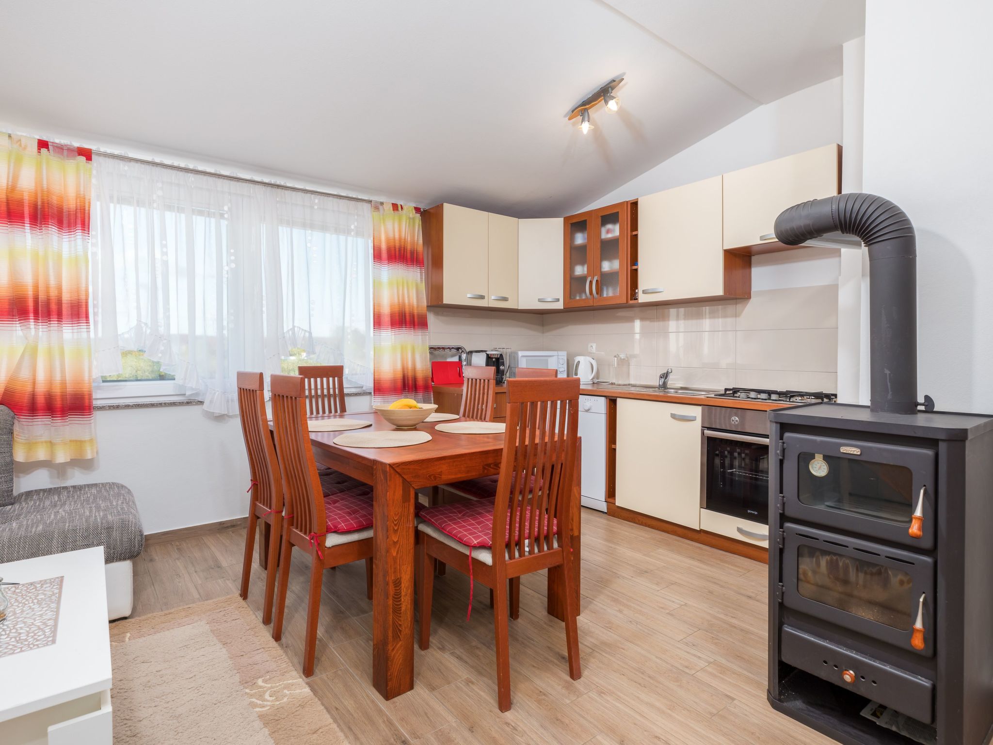 Photo of Solea, Dorf Valbandon