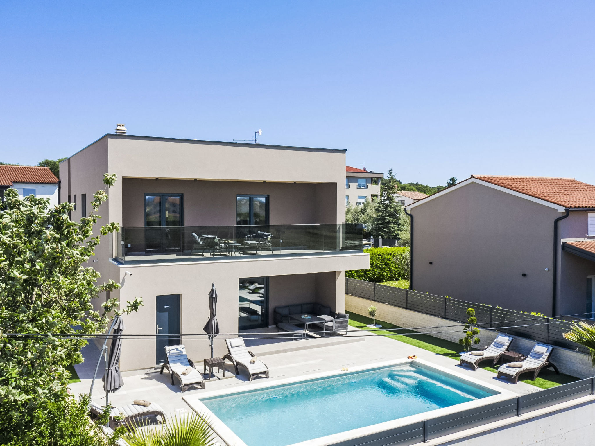 Villa del Sol bei Fažana mit privatem Pool - Dehors