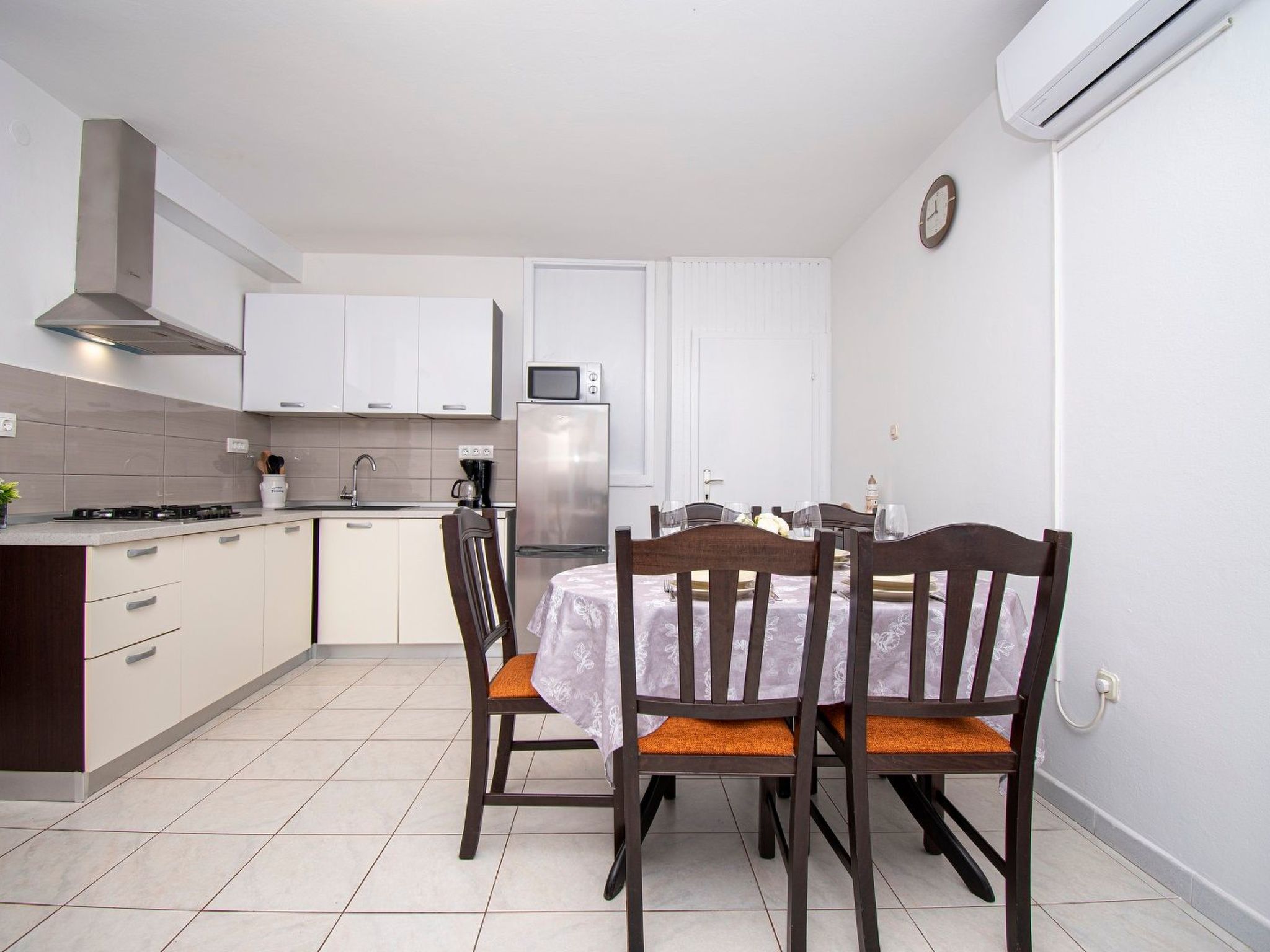 Photo of Ruhig und gemütlich 2BR Wohnung in der Nähe des Strandes