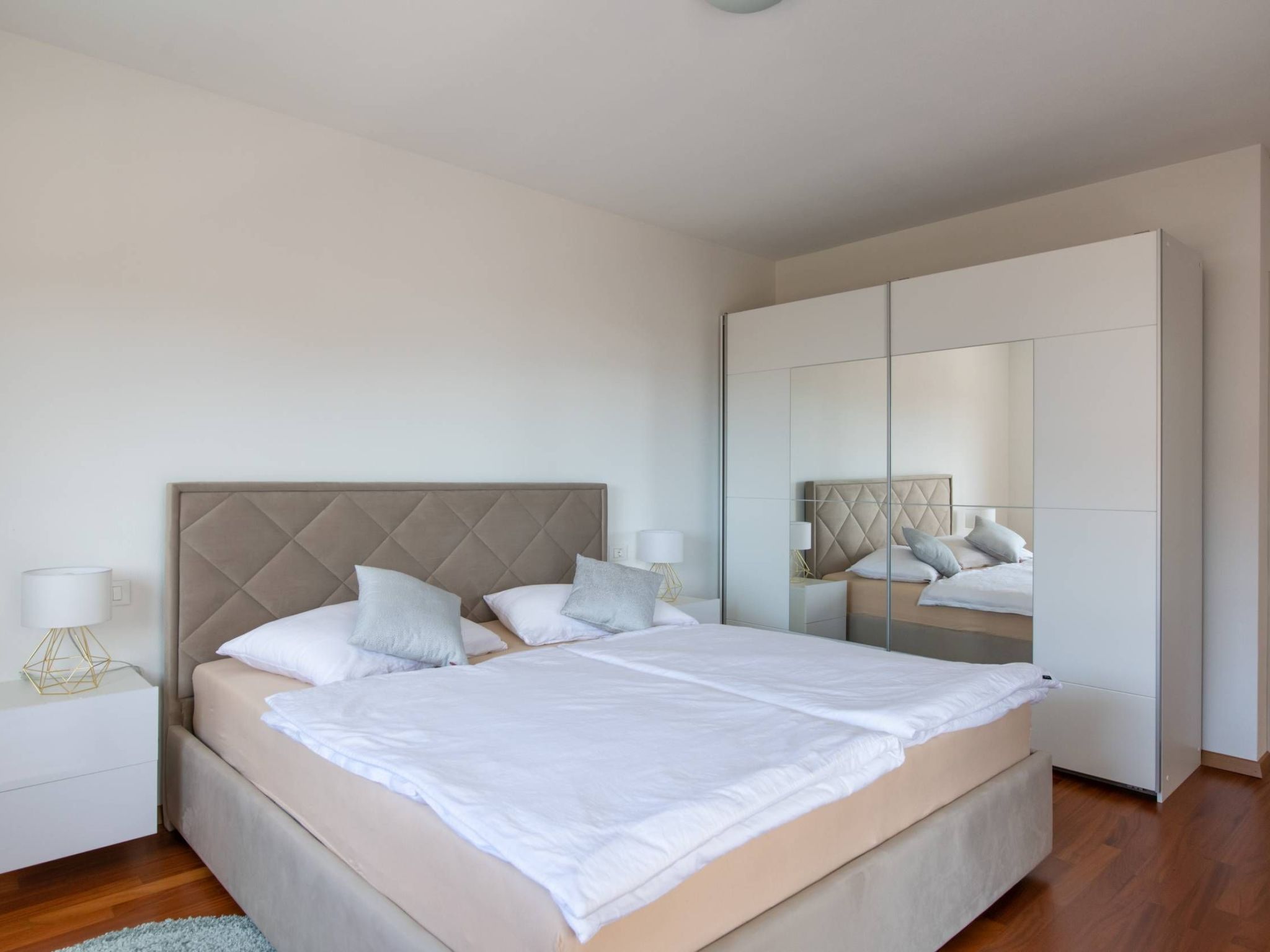 Für 7 Personen und 1 Kind in Vodnjan, Istrien (Istrische Riviera)-Binnen