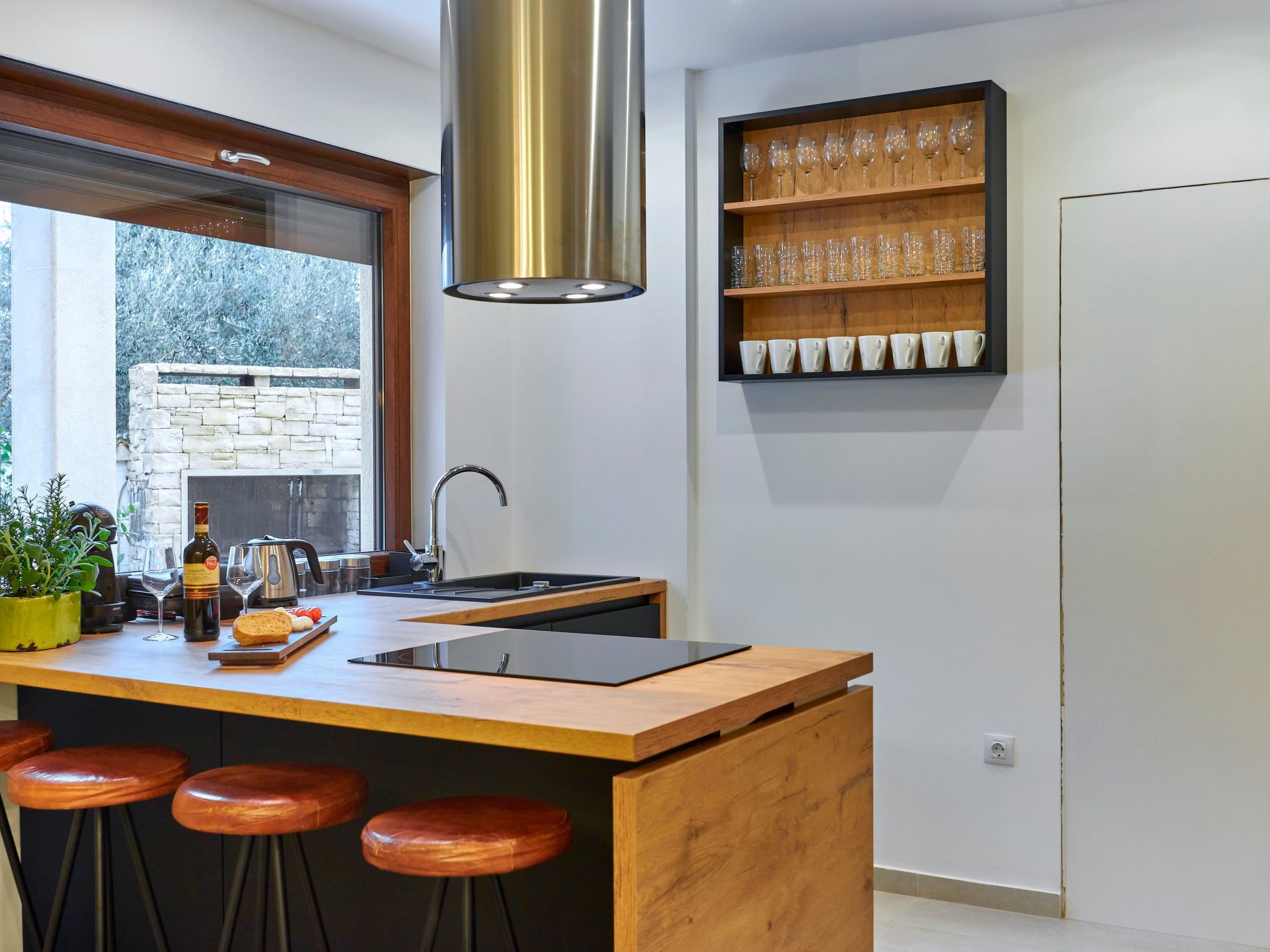 Haus in Fažana mit Terrasse und schöner Aussicht-Buiten