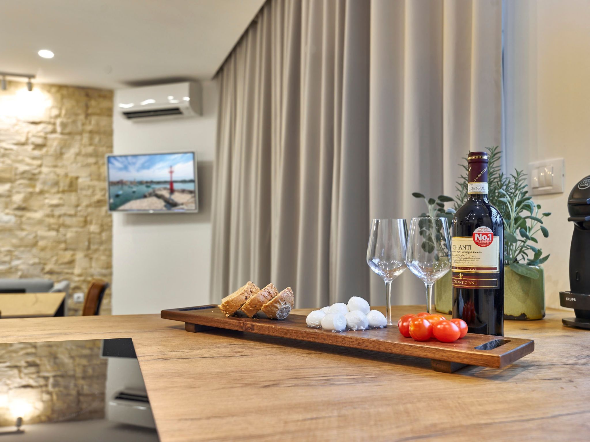 Haus in Fažana mit Terrasse und schöner Aussicht-Binnen