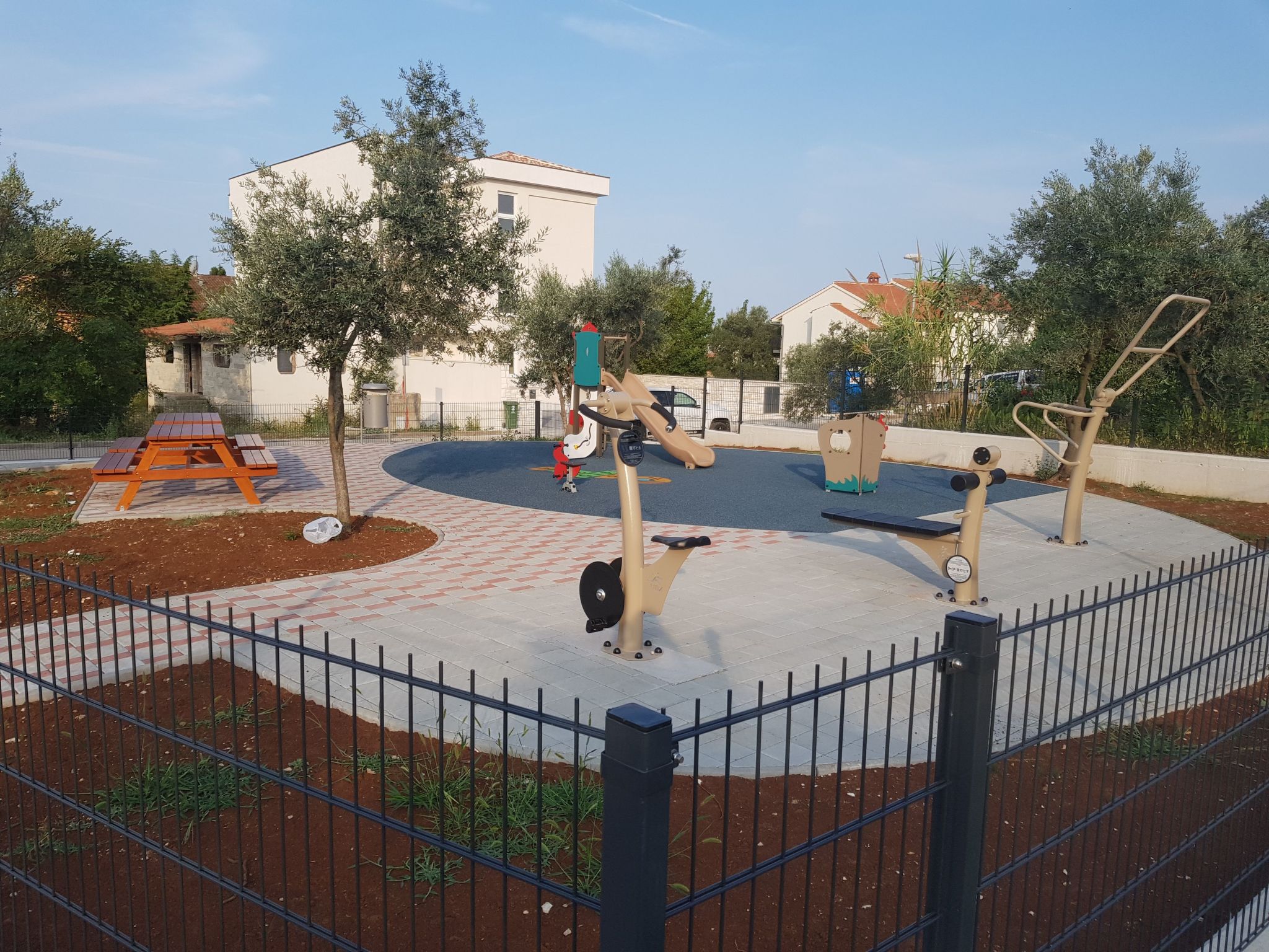 Photo of Haus in Fažana mit Terrasse und schöner Aussicht