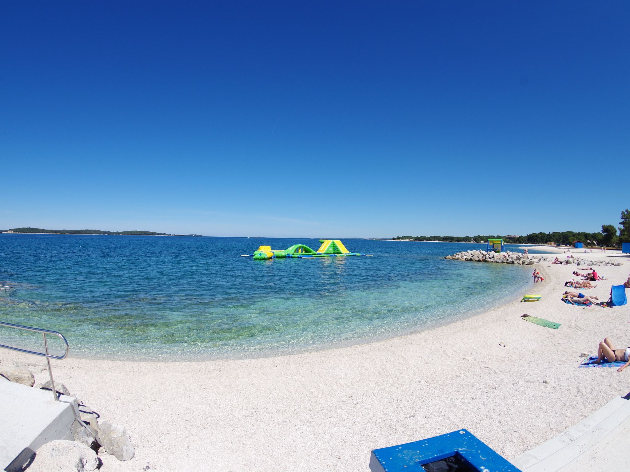 Photo of Studio-Apartment in Stinjan, 600 m vom Strand entfernt