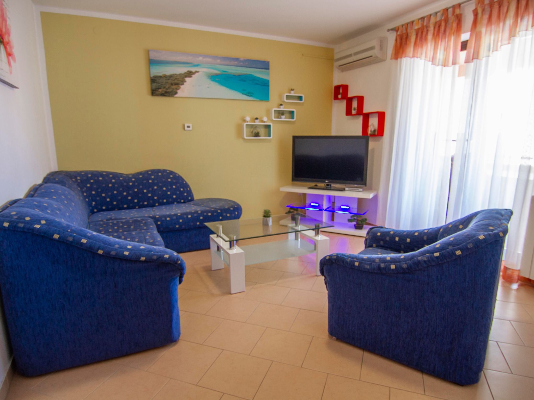 Photo of in Stinjan, 600m vom Strand entfernt