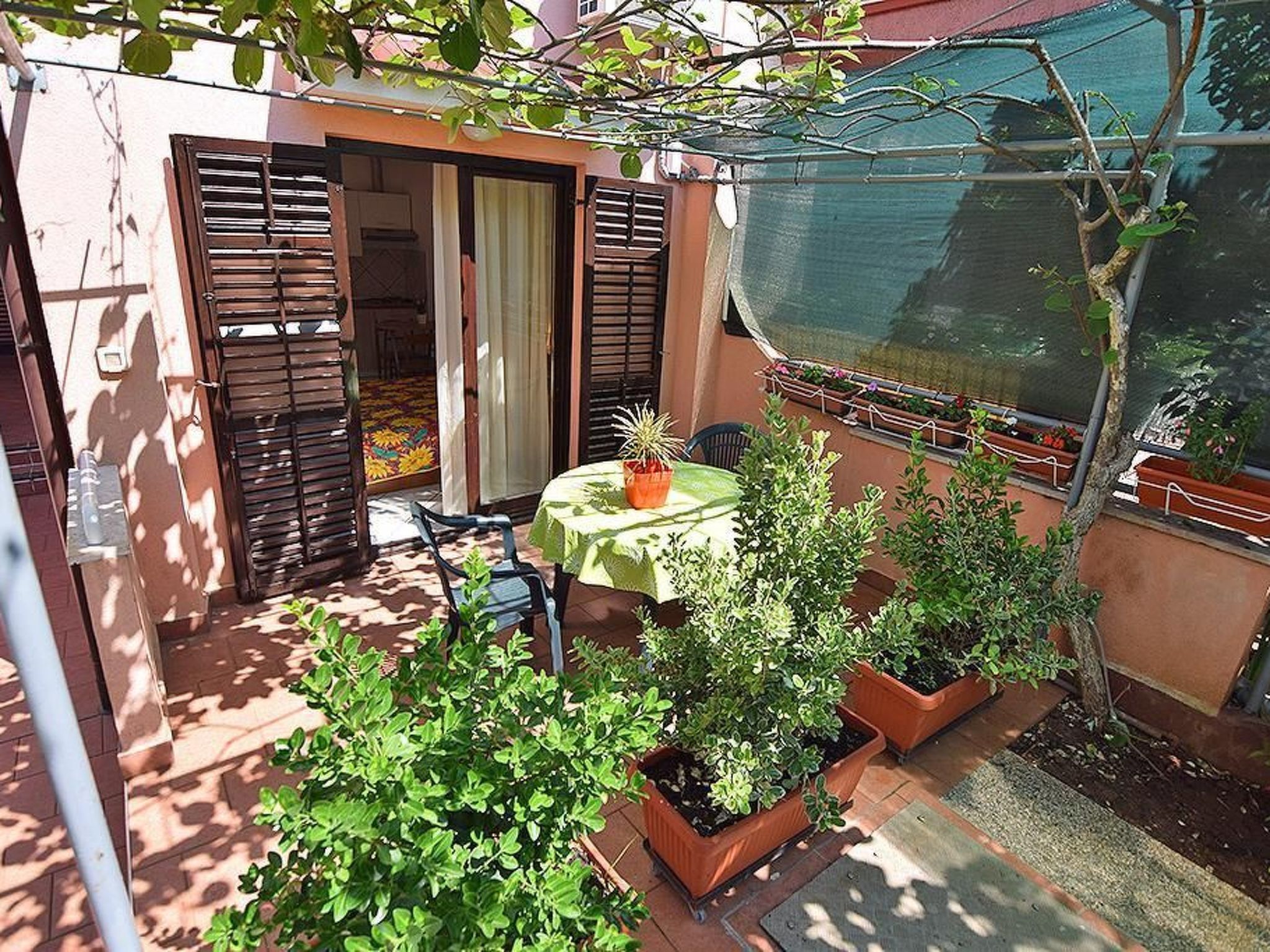 Photo of Studio-Apartment in Stinjan, 600 m vom Strand entfernt