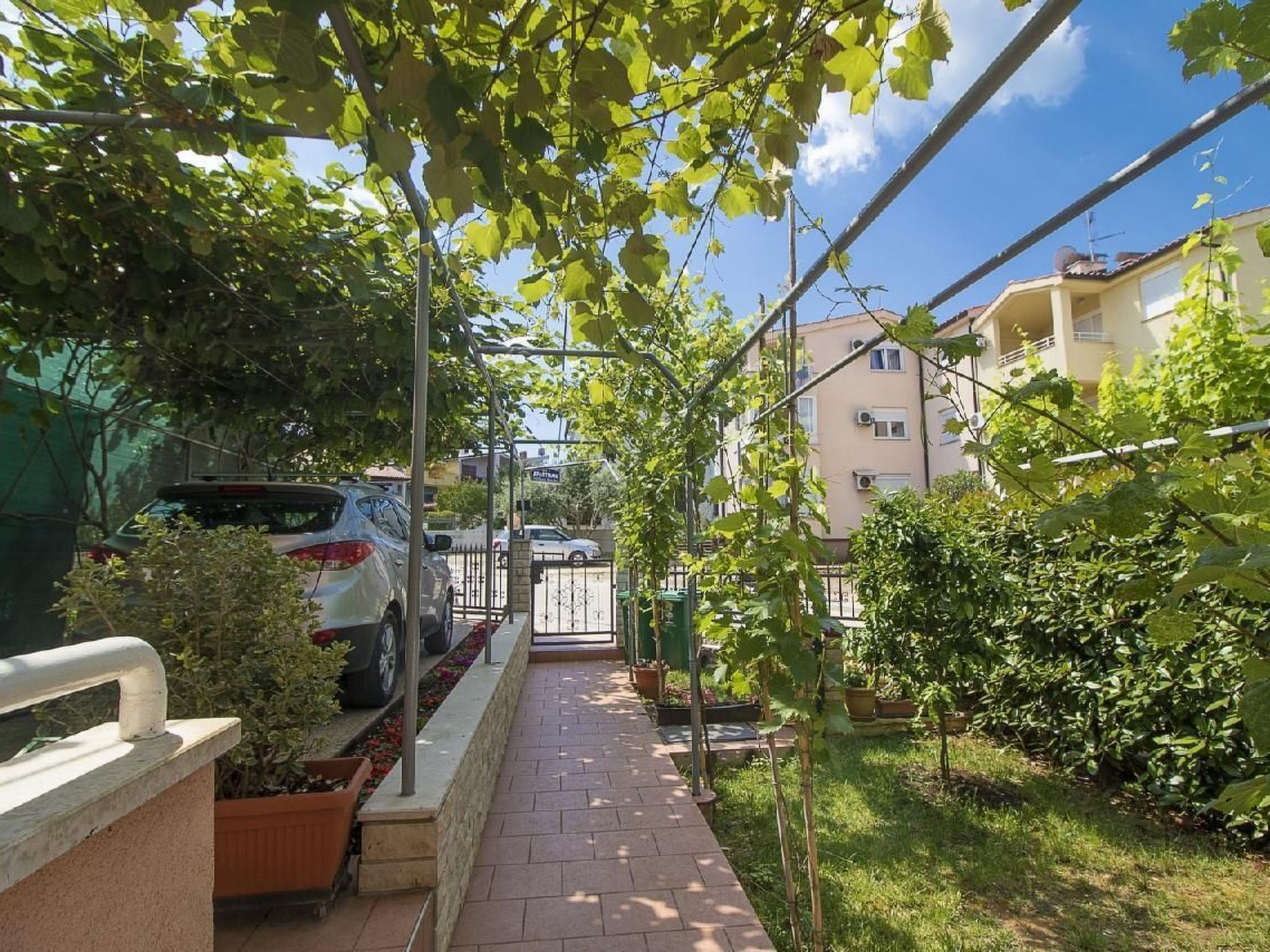 Photo of Studio-Apartment in Stinjan, 600 m vom Strand entfernt