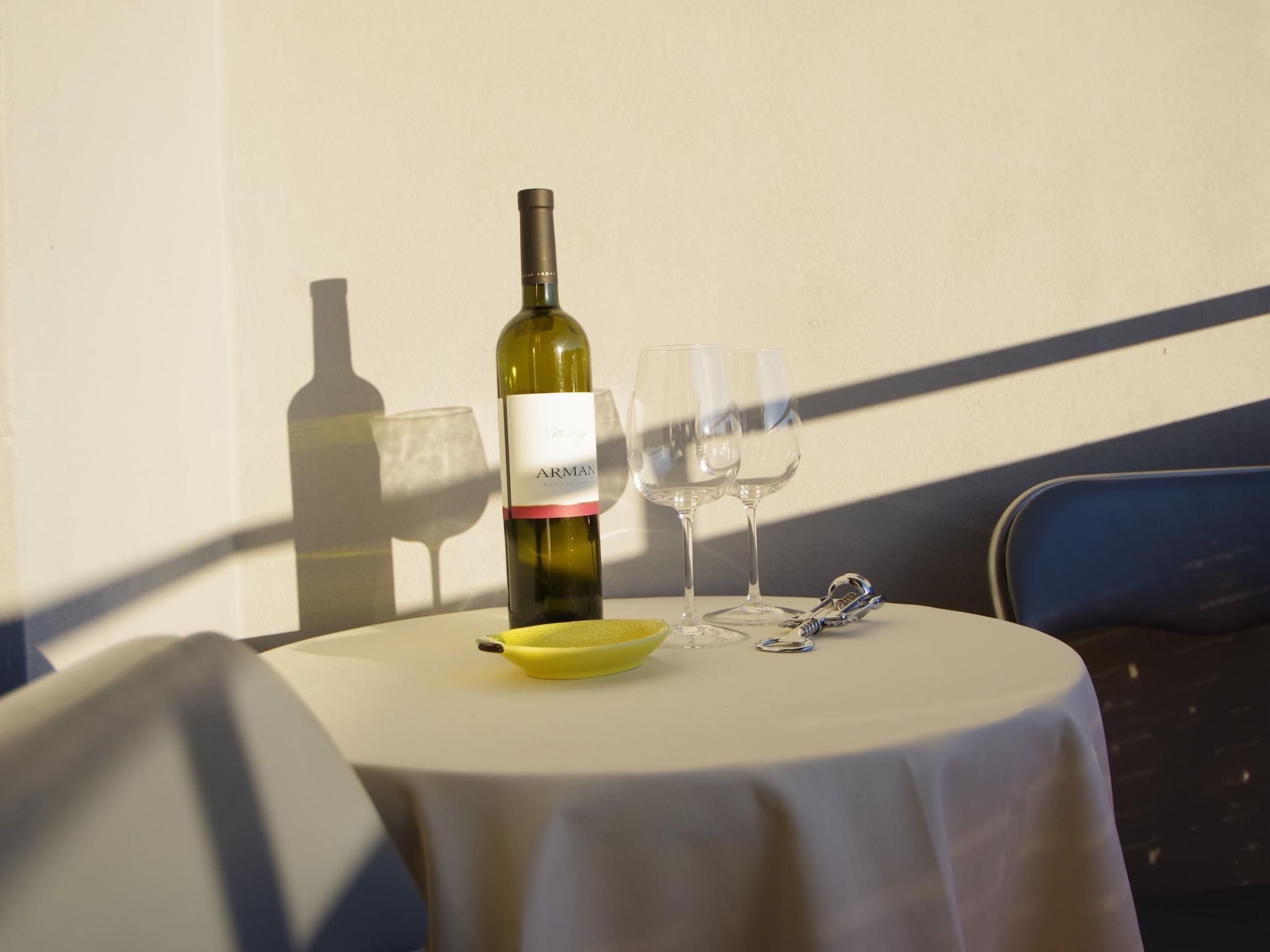 "Blue", Valbandon-Binnen