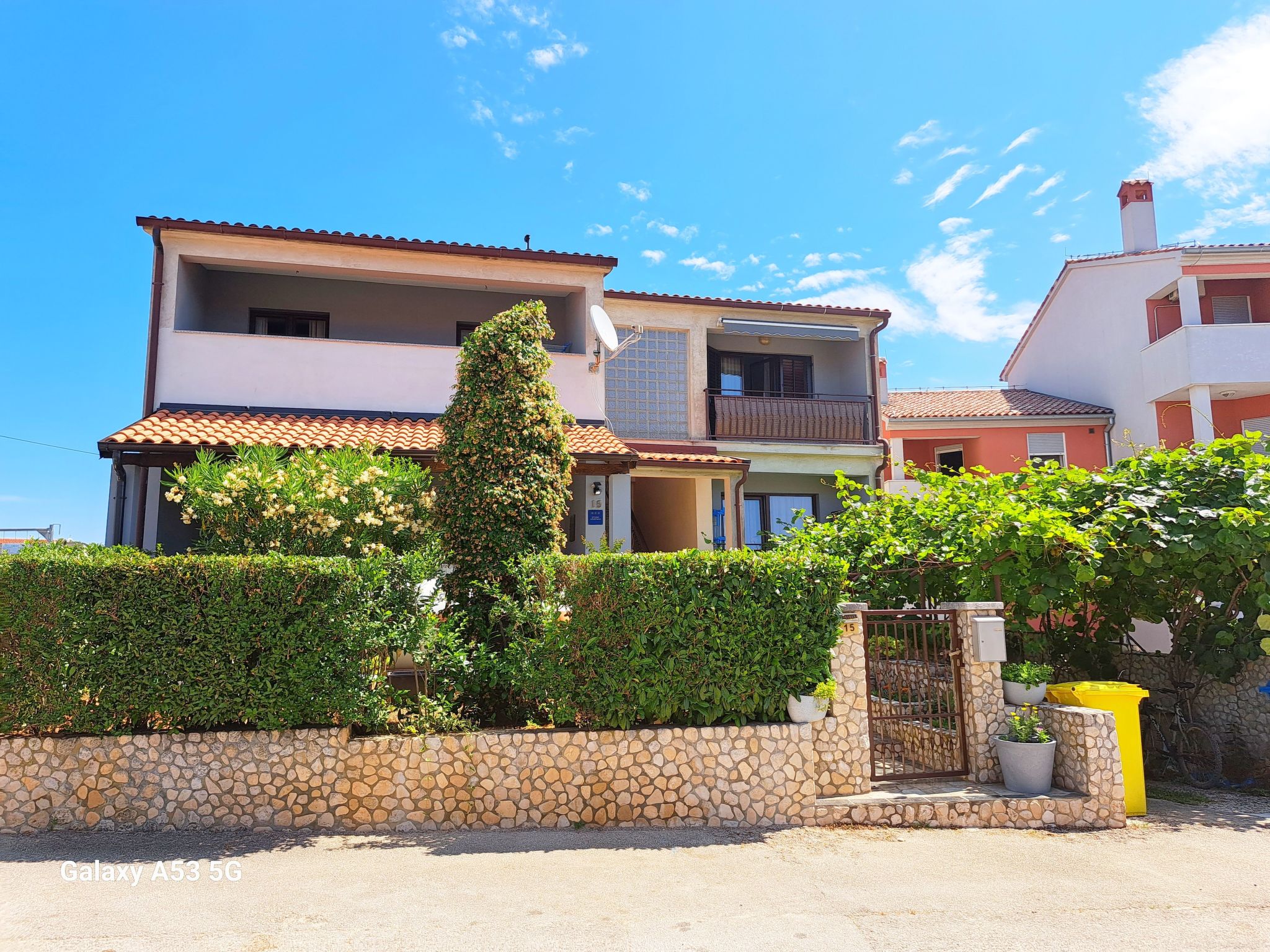 "Apartment Kate" mit Terrasse-Dedans