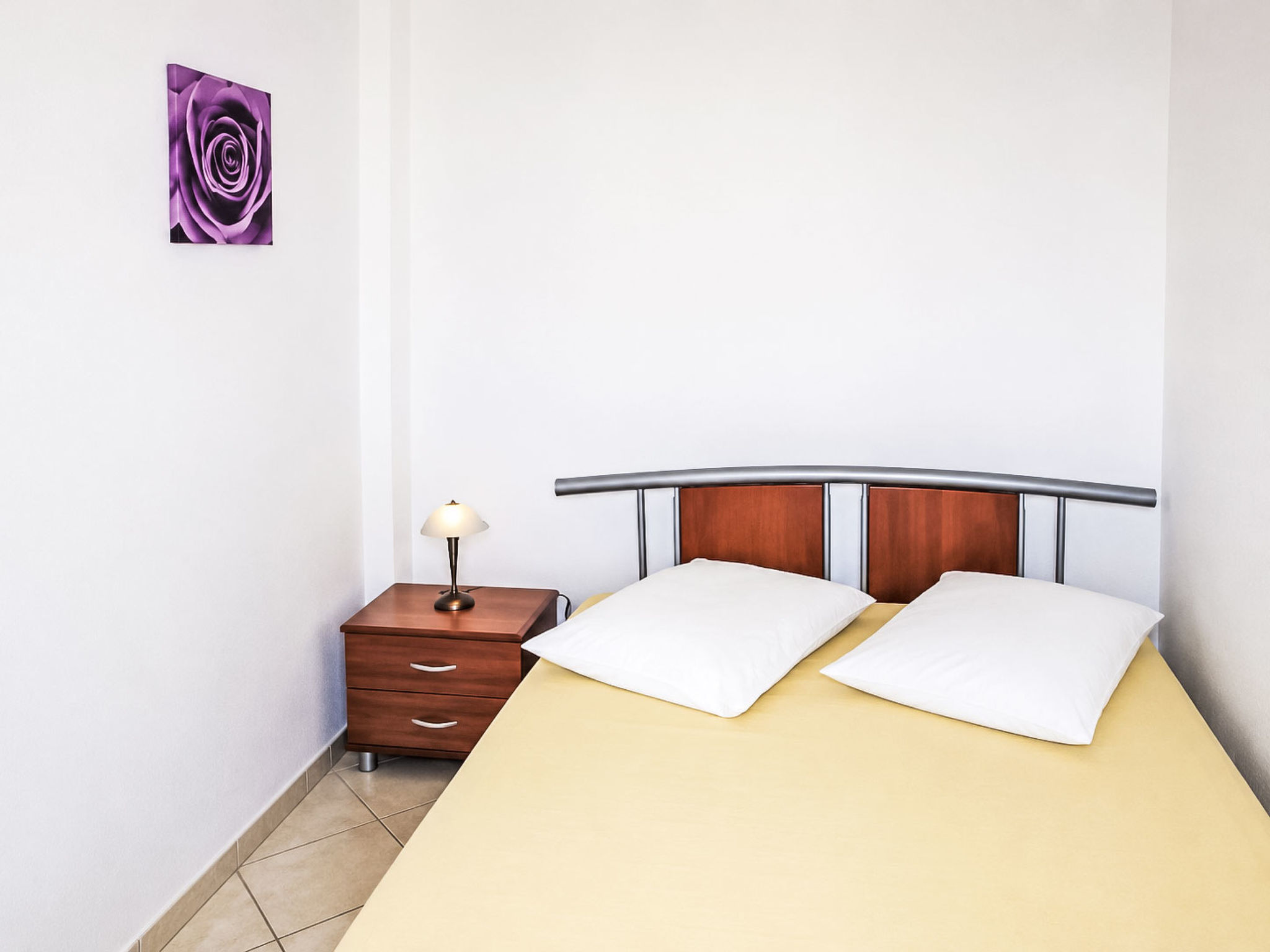Ein Apartment im Ferienhaus Zweirosen - Binnen