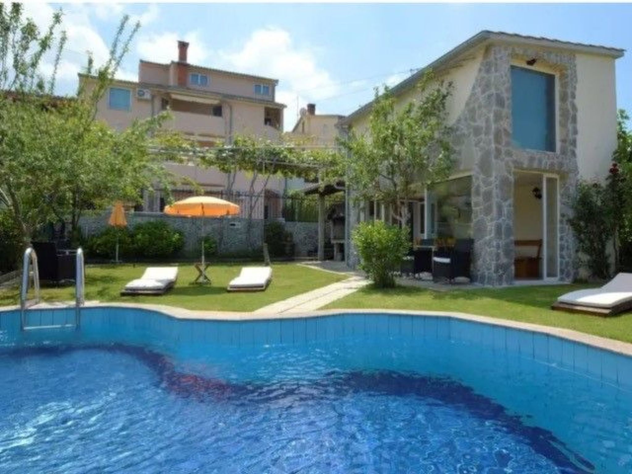 Photo of Ein Apartment im Ferienhaus Zweirosen